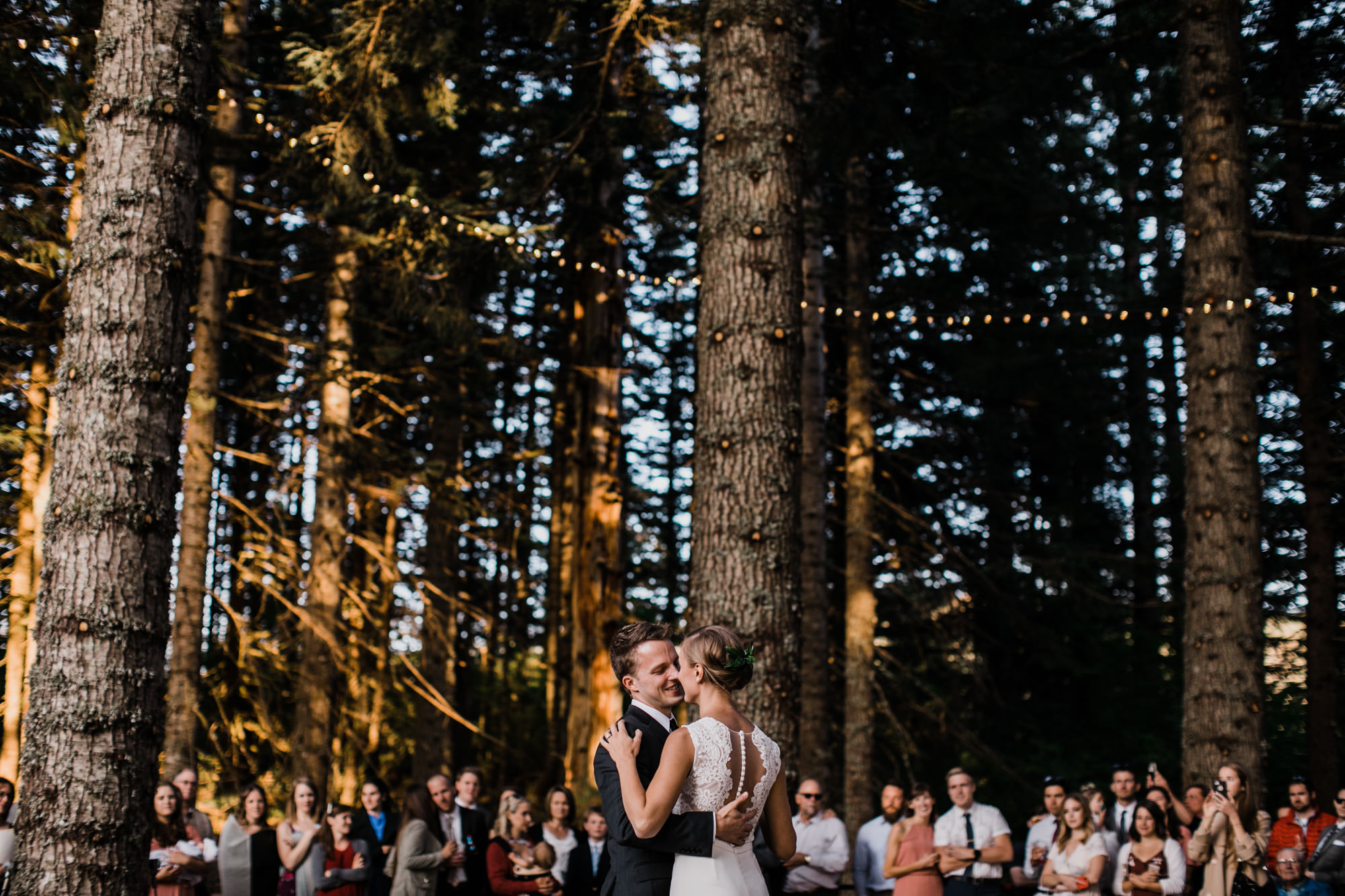 jena + kyler's treehouse wedding | outdoor reception under the stars | washington adventure wedding photographer | the hearnes adventure wedding photography | www.thehearnes.com