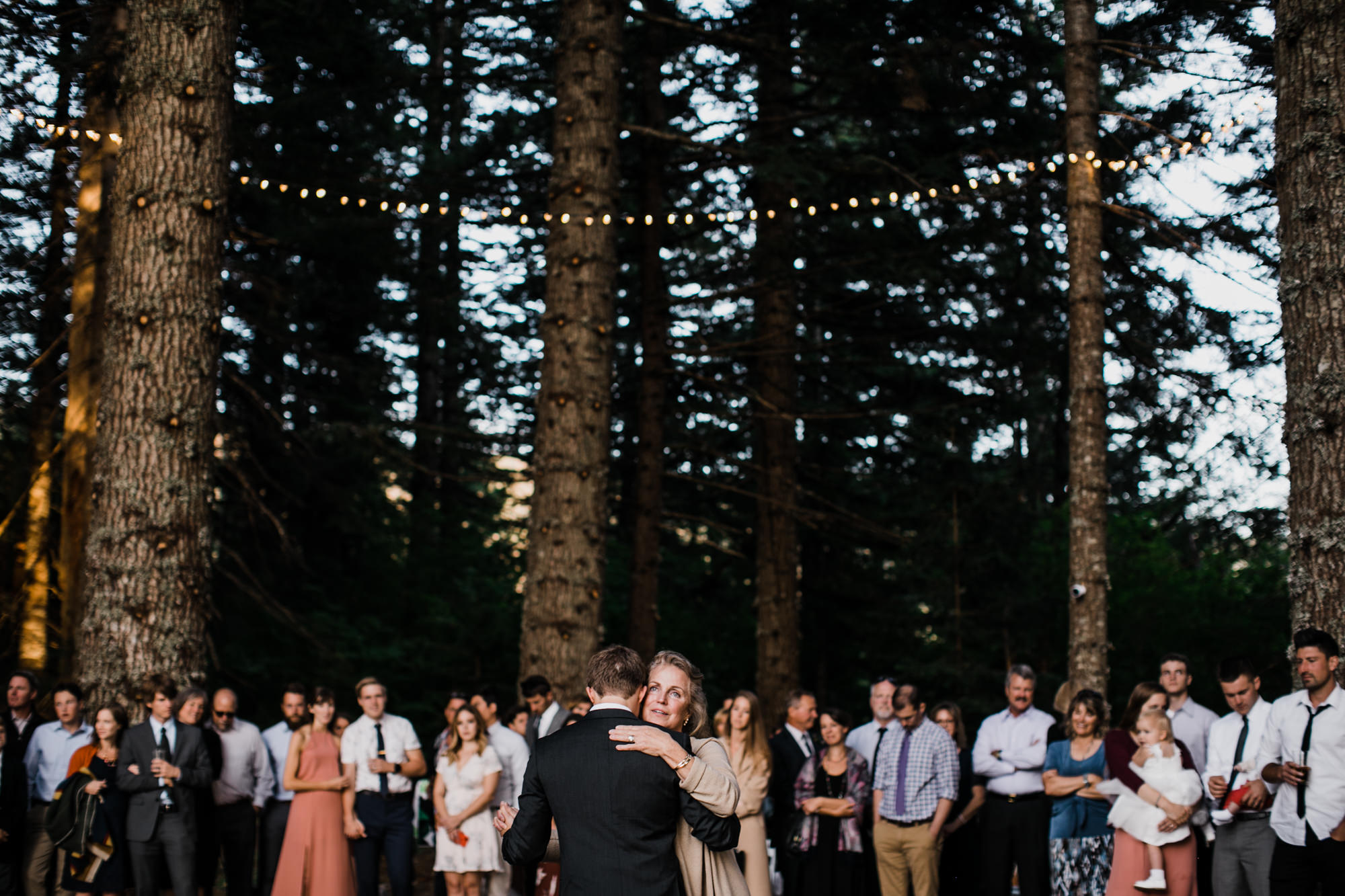 jena + kyler's treehouse wedding | outdoor reception under the stars | washington adventure wedding photographer | the hearnes adventure wedding photography | www.thehearnes.com