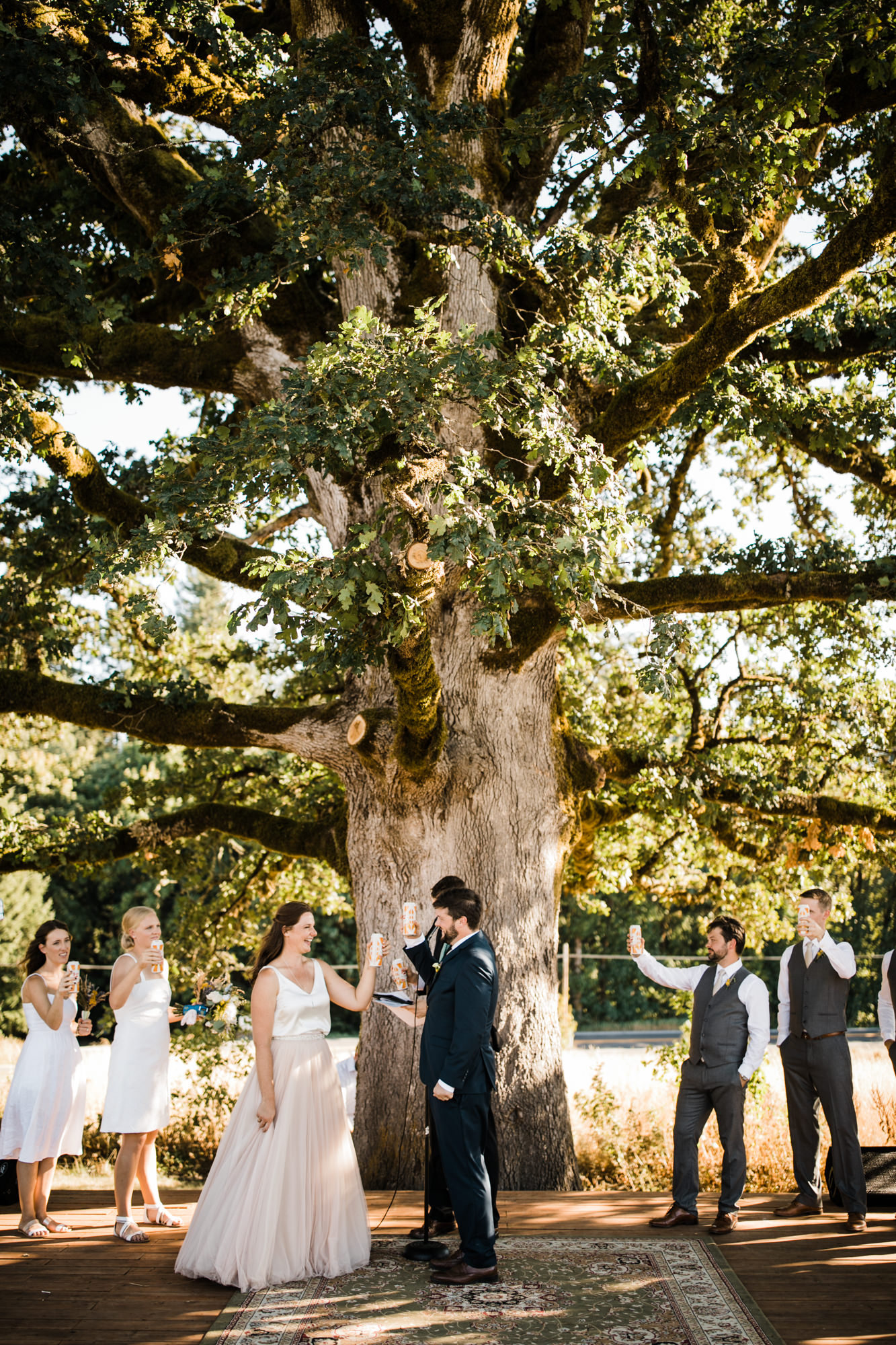 kati + joe's riverside wedding | adeline farms in woodland, washington | washington adventure wedding photographer | the hearnes adventure photography | www.thehearnes.com