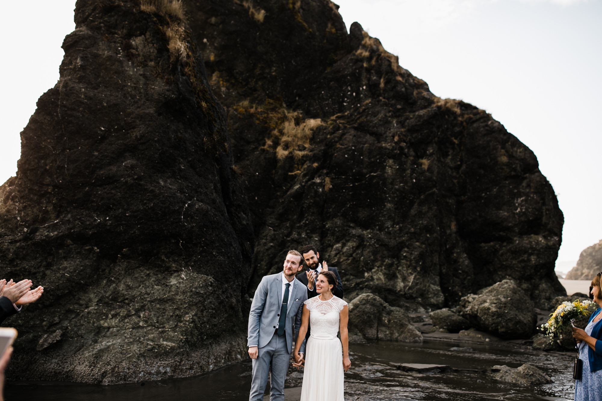 christina + dan's intimate wedding in olympic national park | kalaloch lodge + ruby beach elopement | washington wedding photographer | the hearnes adventure photography | www.thehearnes.com