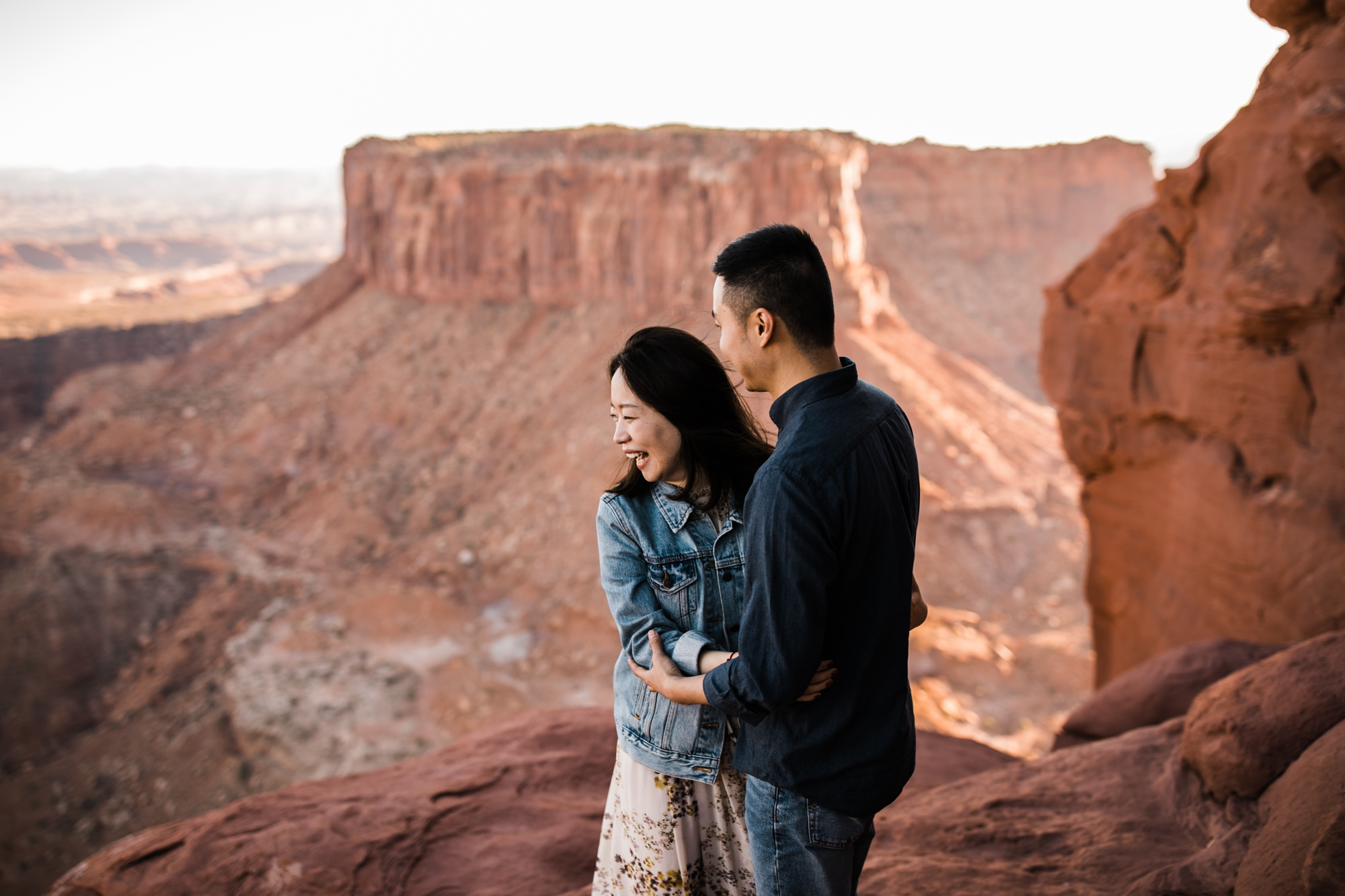 julie + ray's adventurous desert engagement session | canyonlands national park | utah adventure elopement photographer | the hearnes adventure photography | www.thehearnes.com