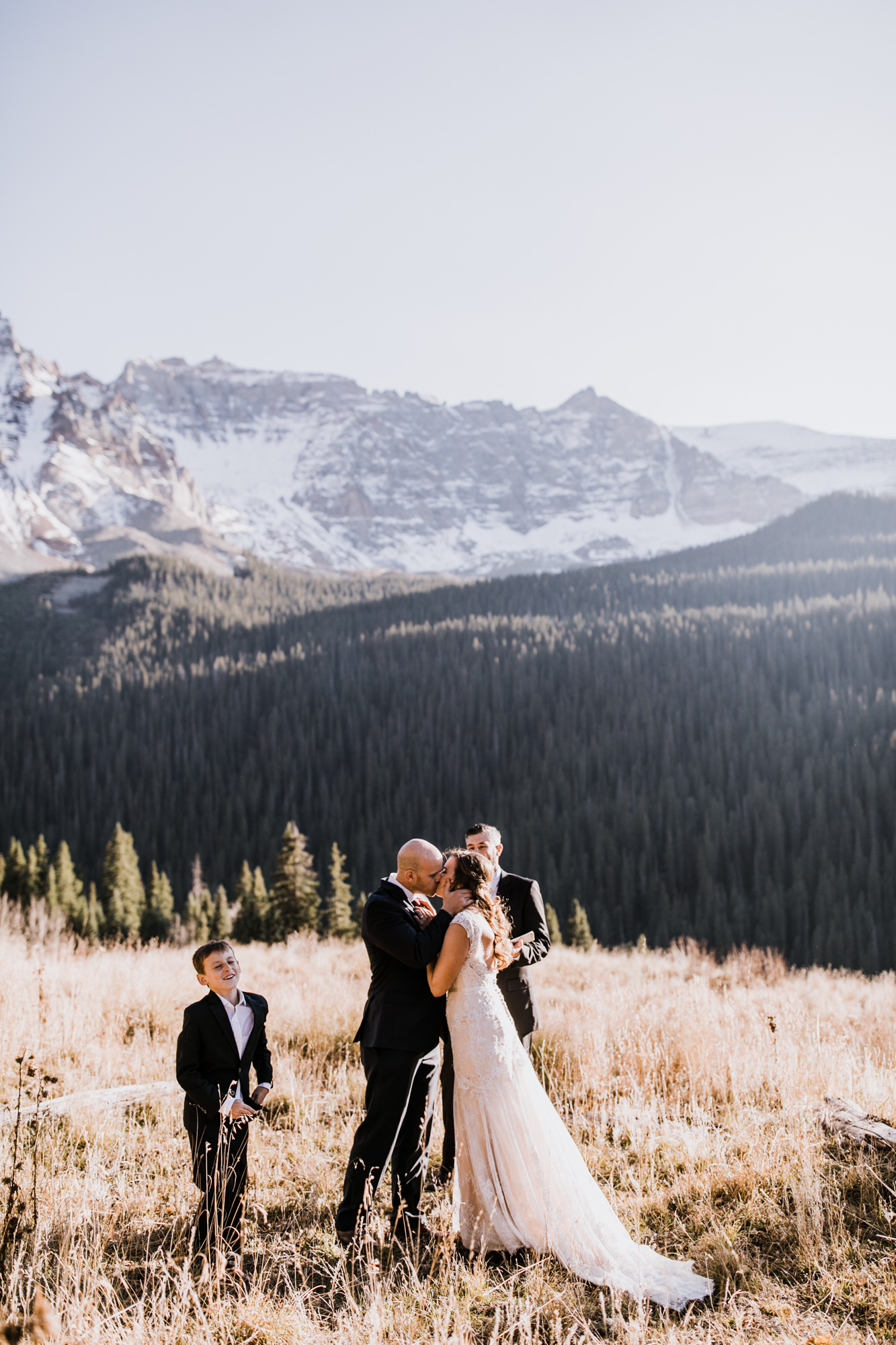 JENNY + ASHLEY'S MOUNTAINTOP INTIMATE WEDDING | TELLURIDE, COLORADO ELOPEMENT PHOTOGRAPHER | FALL MOUNTAIN WEDDING INSPIRATION | the hearnes adventure photography | www.thehearnes.com