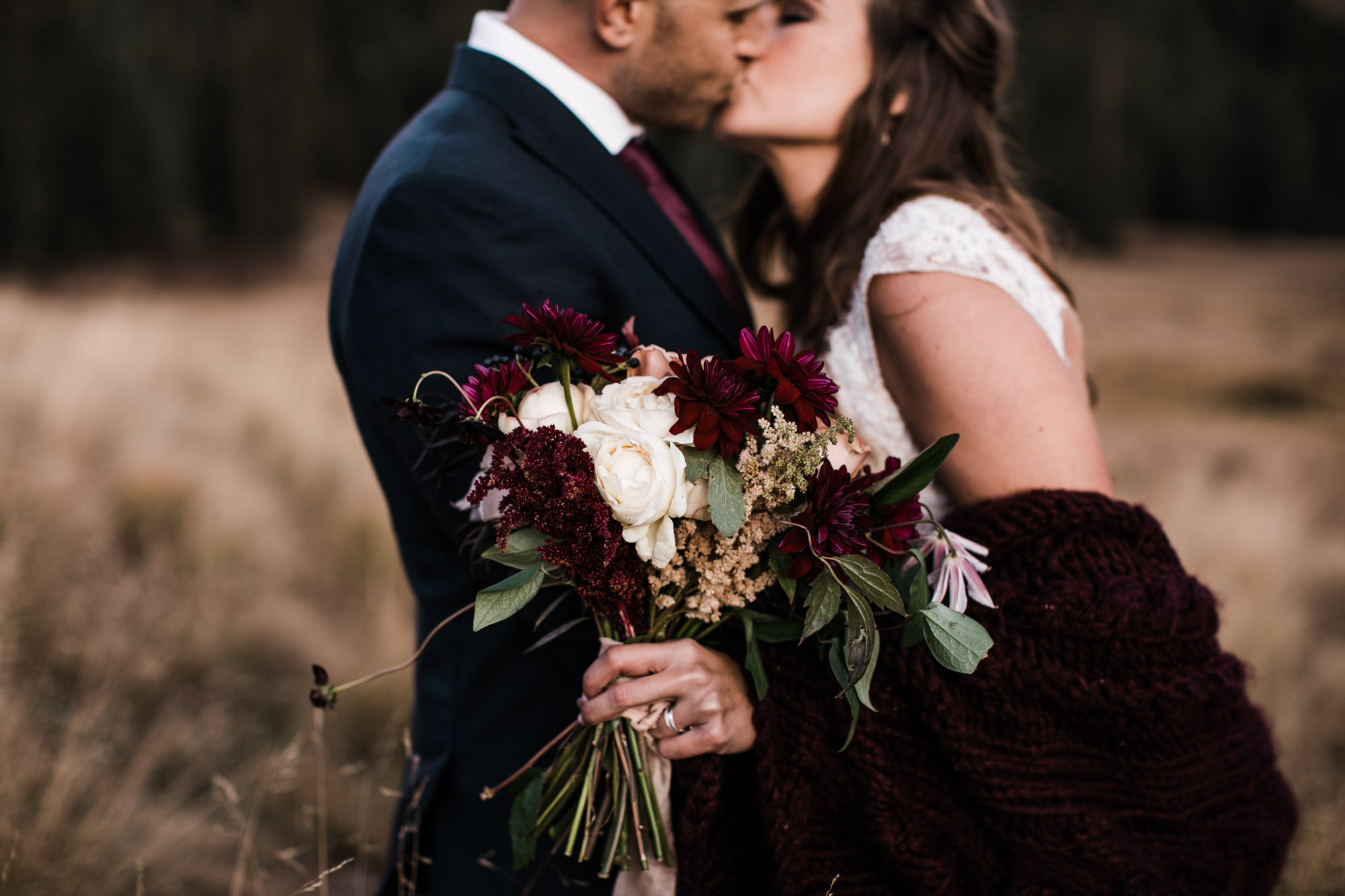 JENNY + ASHLEY'S MOUNTAINTOP INTIMATE WEDDING | TELLURIDE, COLORADO ELOPEMENT PHOTOGRAPHER | FALL MOUNTAIN WEDDING INSPIRATION | the hearnes adventure photography | www.thehearnes.com