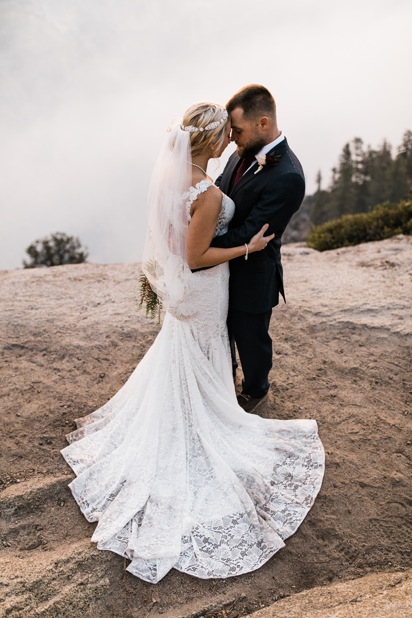 intimate wedding at glacier point | yosemite national park | destination wedding photographer | the hearnes adventure photography | www.thehearnes.com