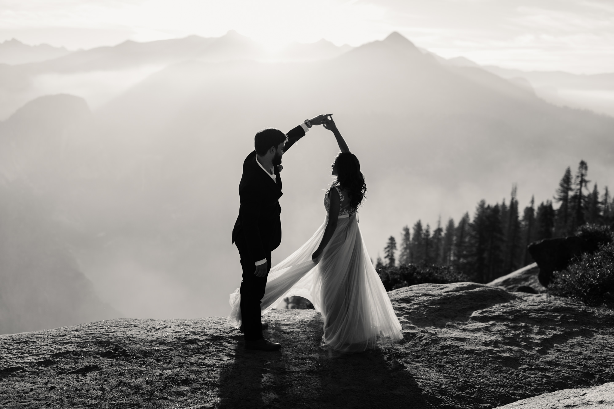 adventurous yosemite elopement | sunrise at glacier point | sunset wedding ceremony at taft point | destination elopement photographer | the hearnes adventure photography | www.thehearnes.com