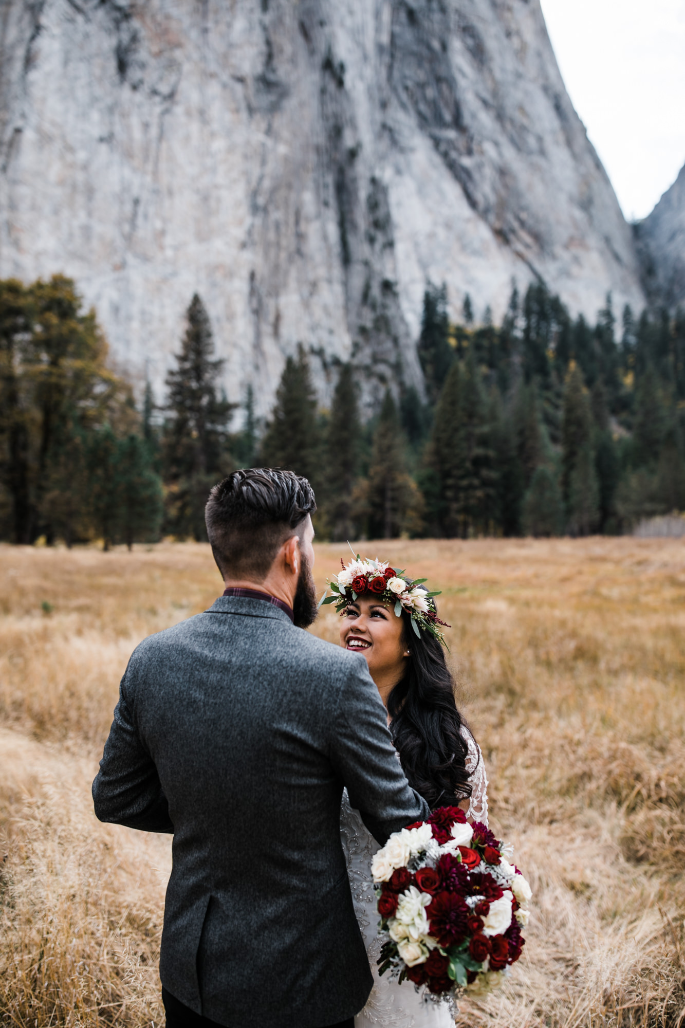 chris + jen's intimate yosemite wedding | yosemite adventure wedding photographer | the hearnes adventure photography | www.thehearnes.com