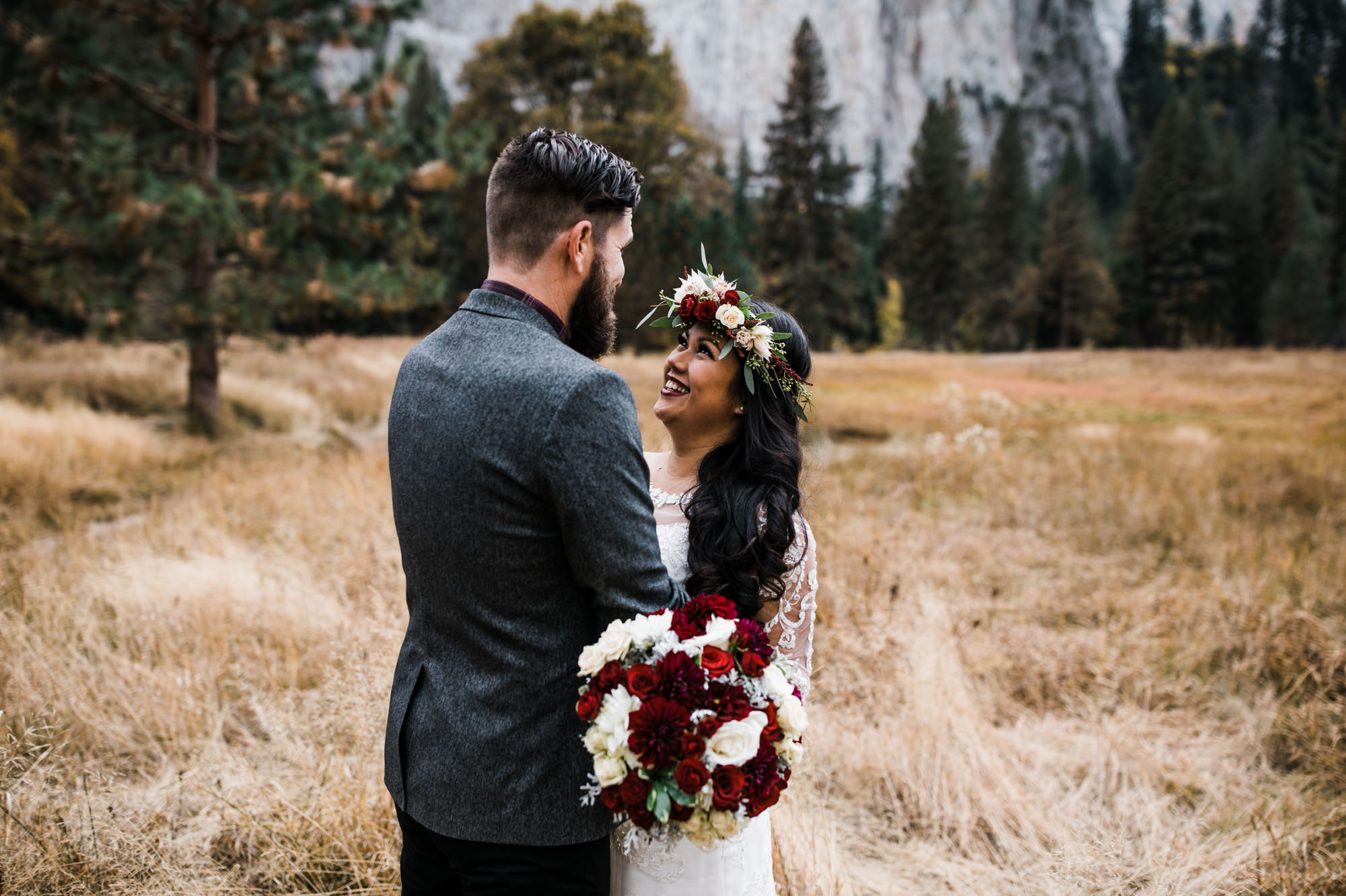 chris + jen's intimate yosemite wedding | yosemite adventure wedding photographer | the hearnes adventure photography | www.thehearnes.com