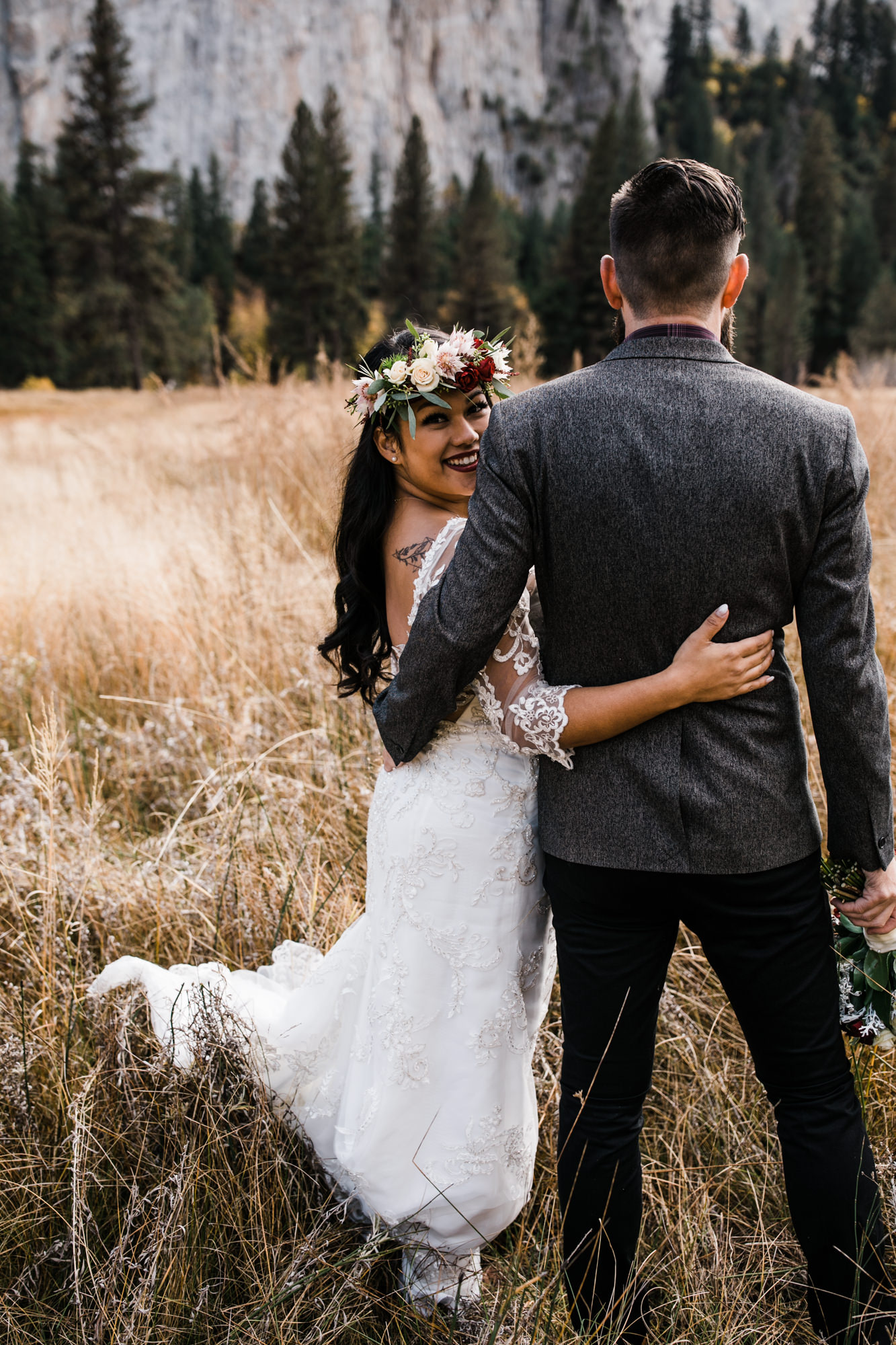 chris + jen's intimate yosemite wedding | yosemite adventure wedding photographer | the hearnes adventure photography | www.thehearnes.com