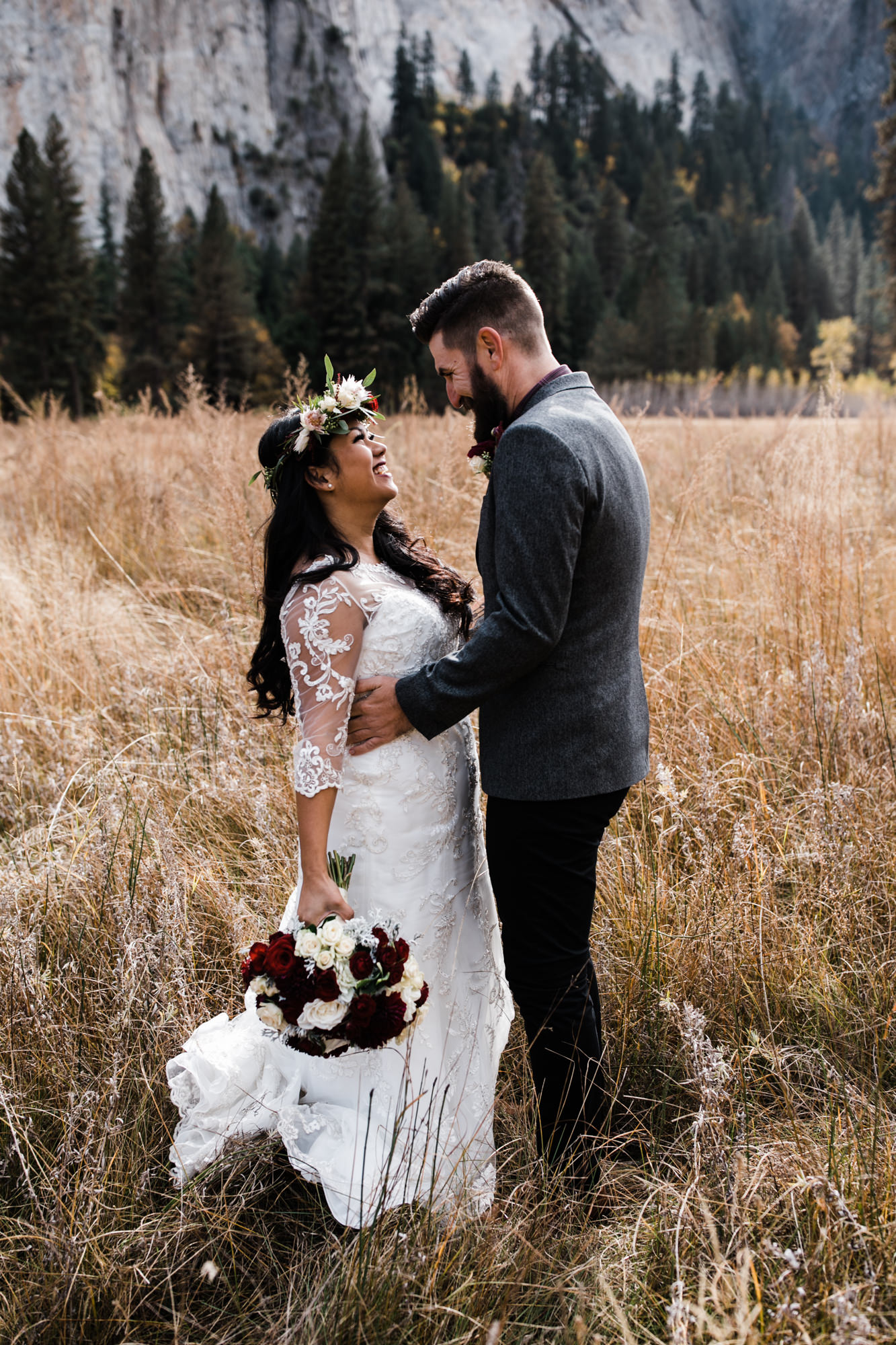 chris + jen's intimate yosemite wedding | yosemite adventure wedding photographer | the hearnes adventure photography | www.thehearnes.com