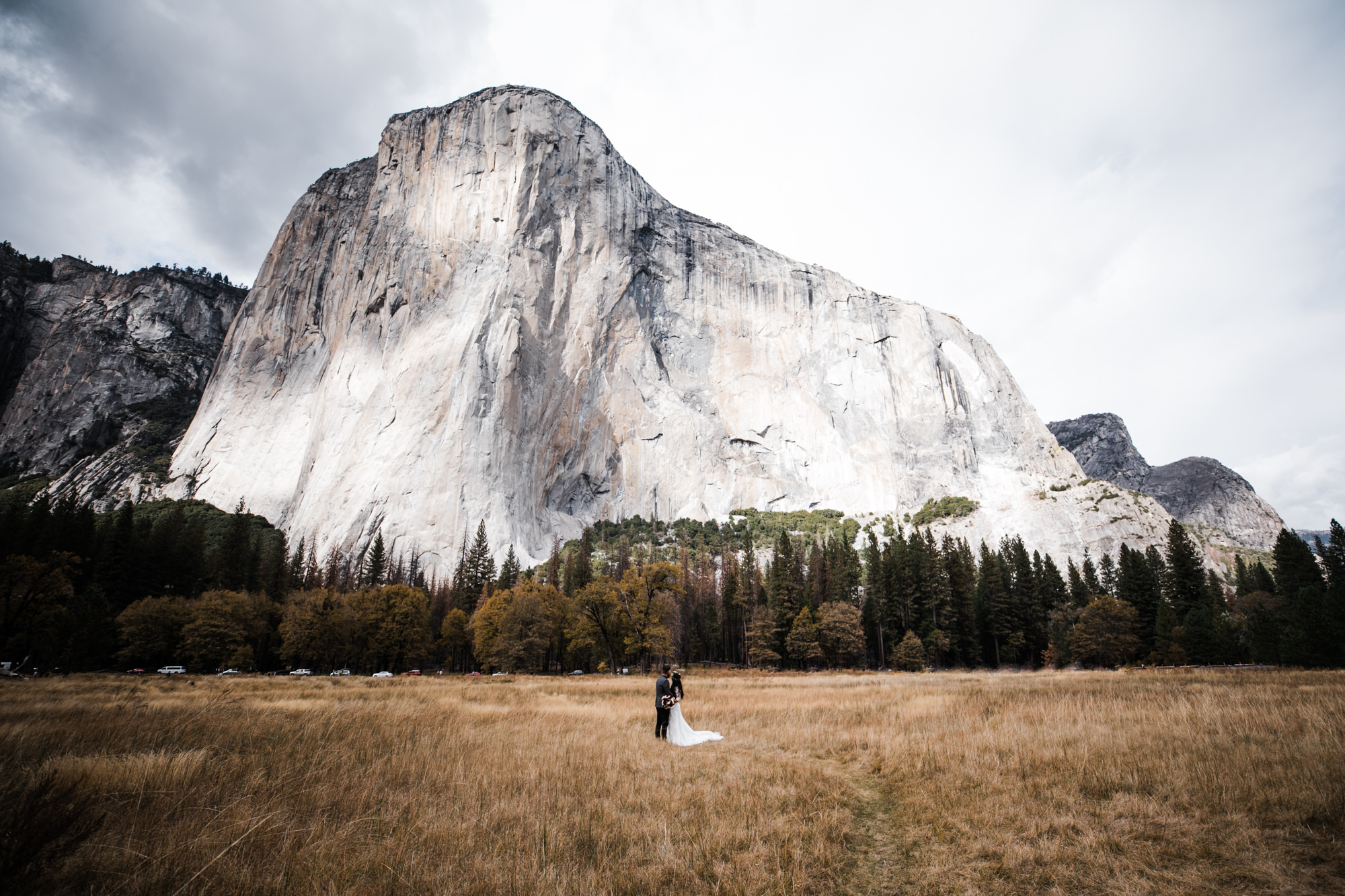 chris + jen's intimate yosemite wedding | yosemite adventure wedding photographer | the hearnes adventure photography | www.thehearnes.com