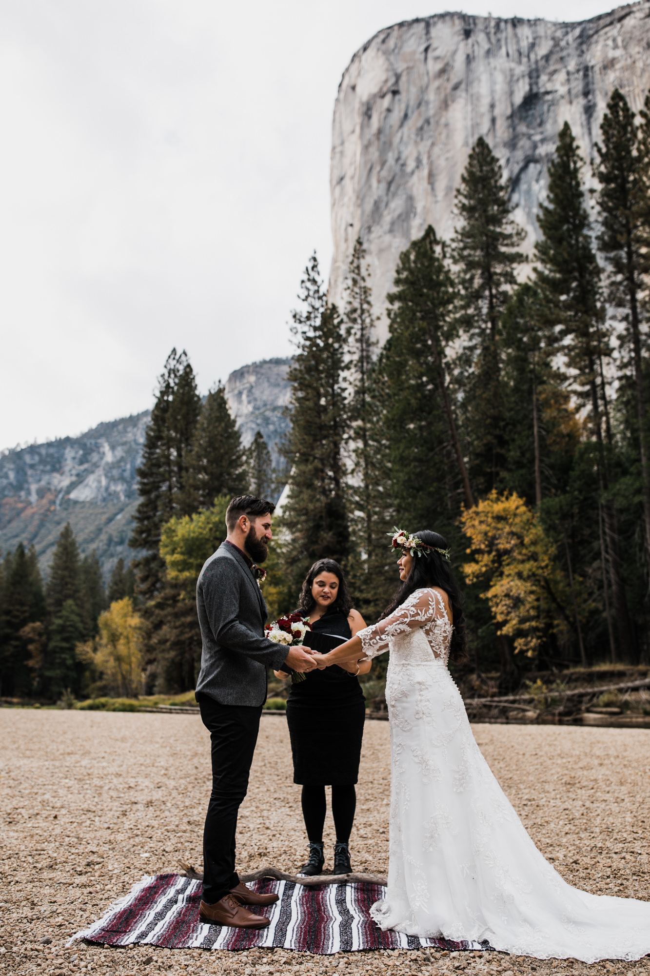 chris + jen's intimate yosemite wedding | yosemite adventure wedding photographer | the hearnes adventure photography | www.thehearnes.com