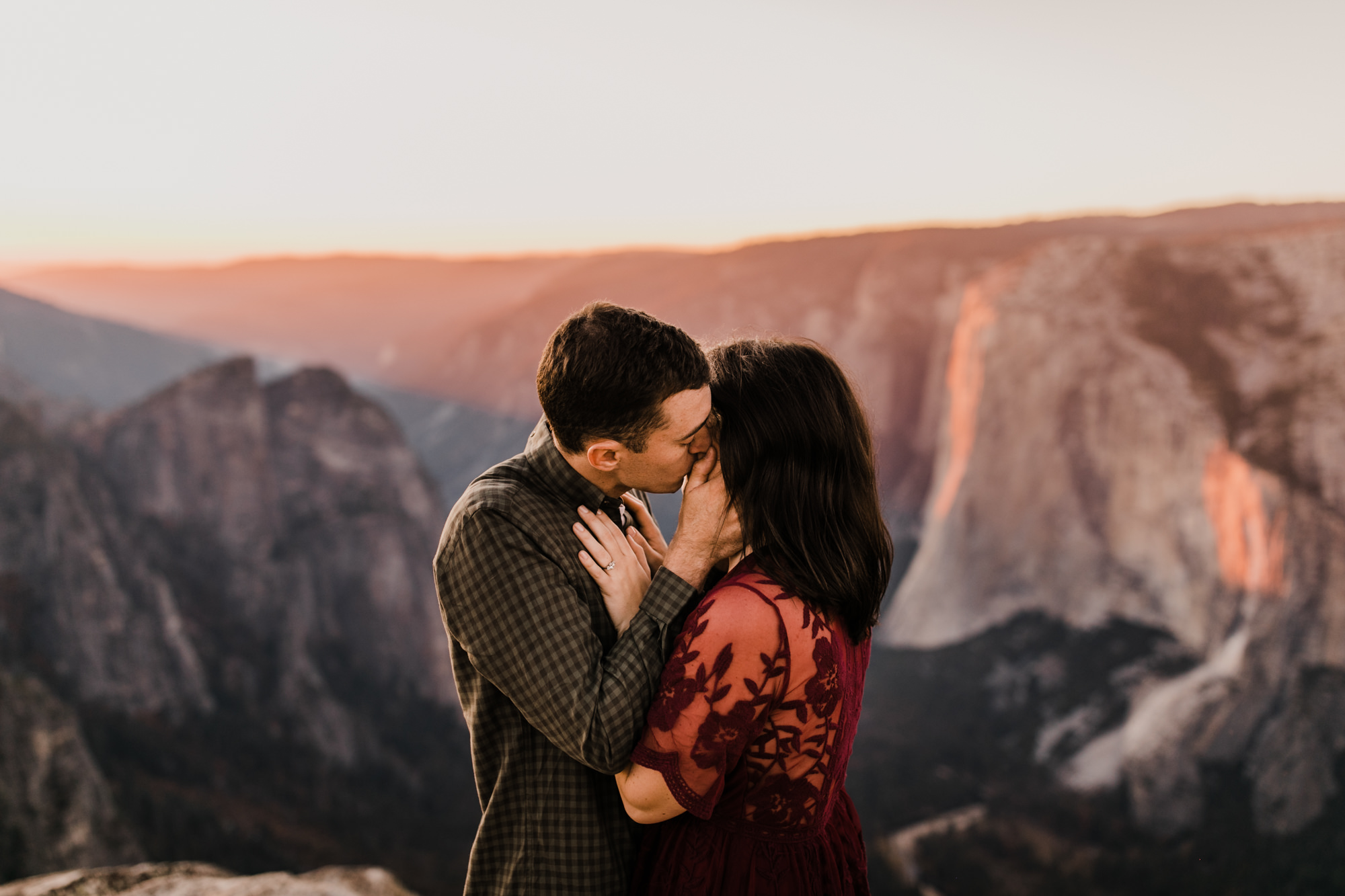 rachel + seth's adventurous taft point engagement session | yosemite national park | california adventure elopement photographer | the hearnes adventure photography | www.thehearnes.com