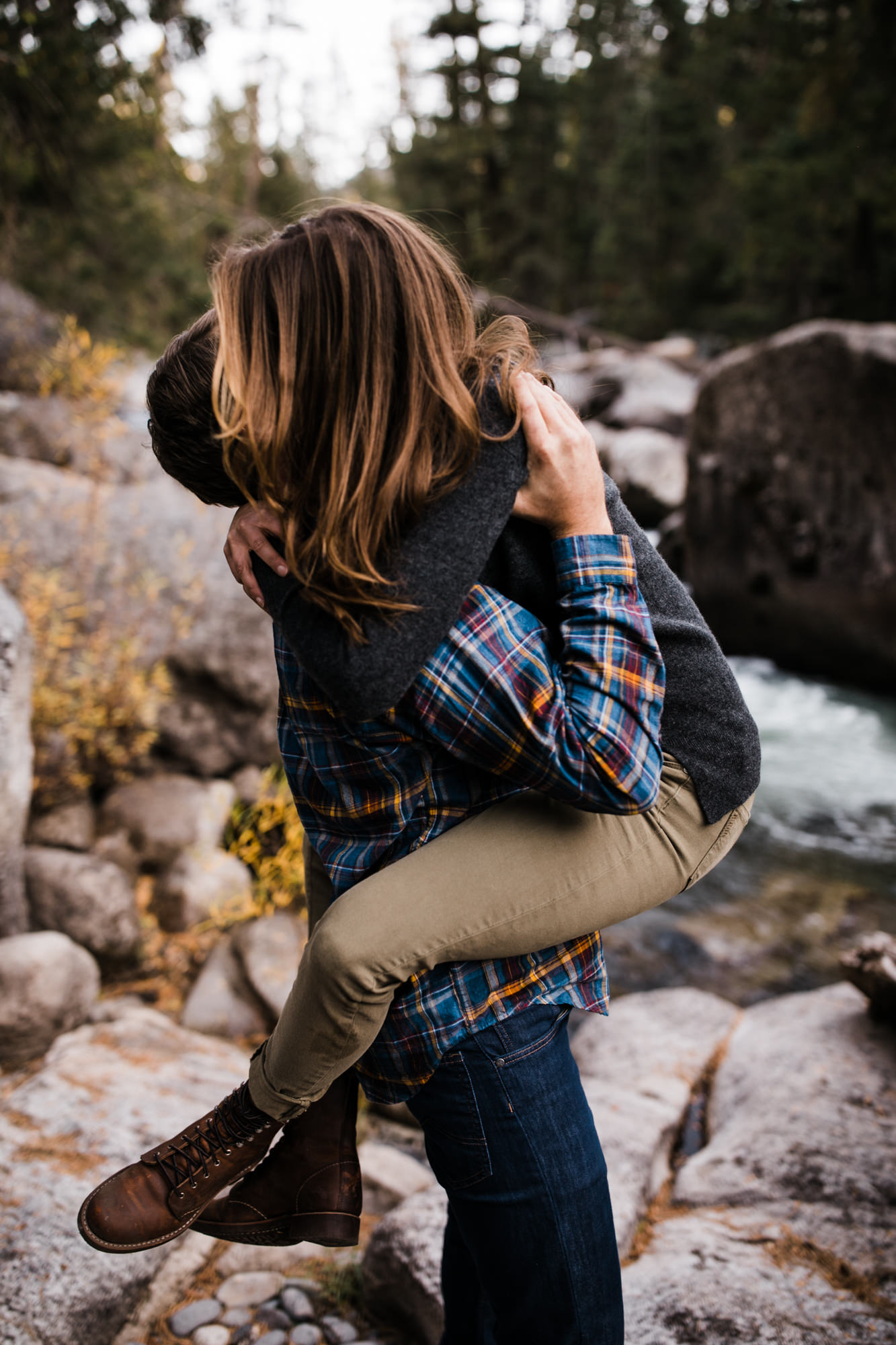 lauren + nick's adventurous national forest engagement session | california adventure elopement photographer | the hearnes adventure photography | www.thehearnes.com