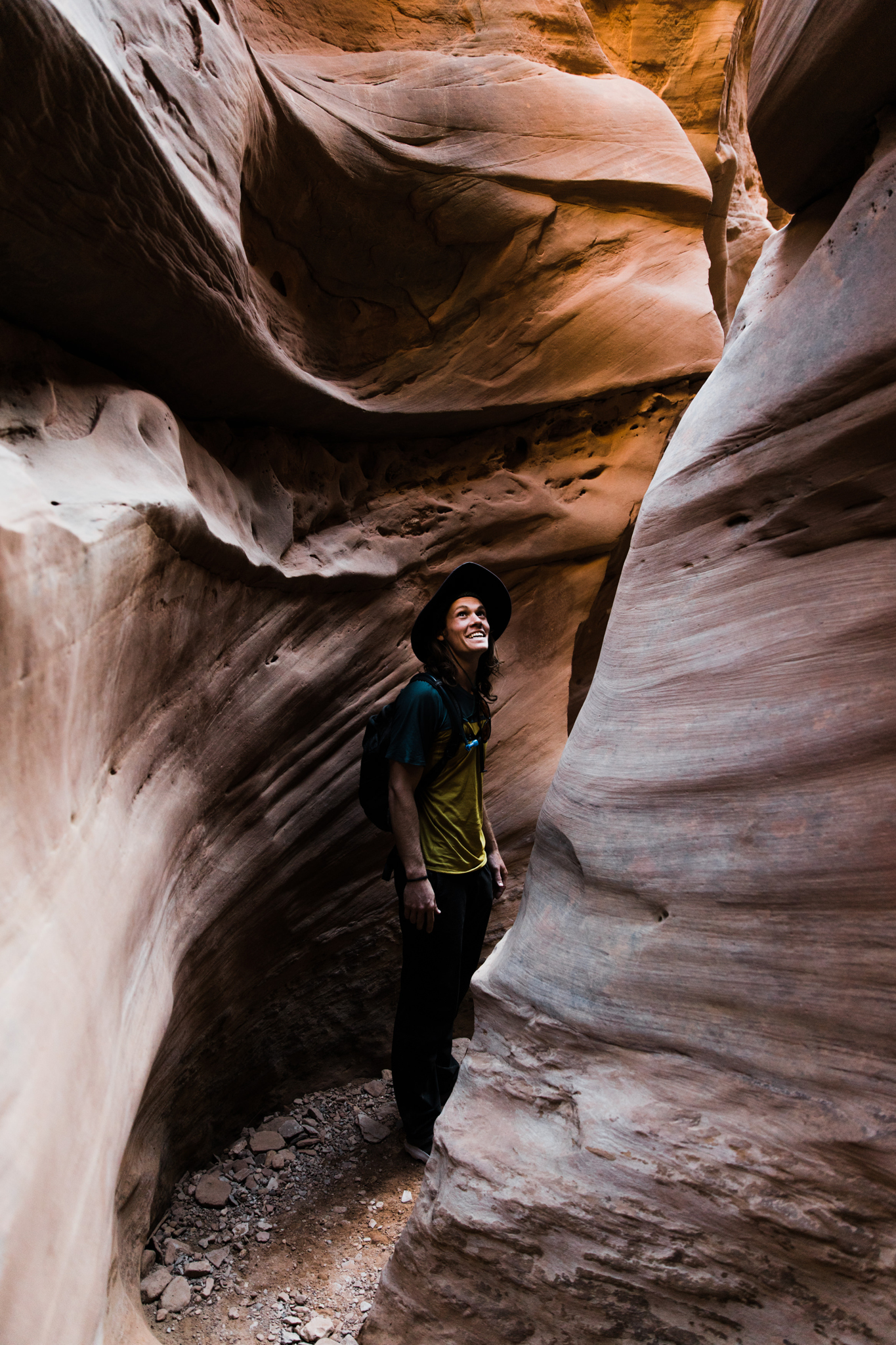 exploring slot canyons in utah | utah and california adventure elopement photographers | the hearnes adventure photography | www.thehearnes.com