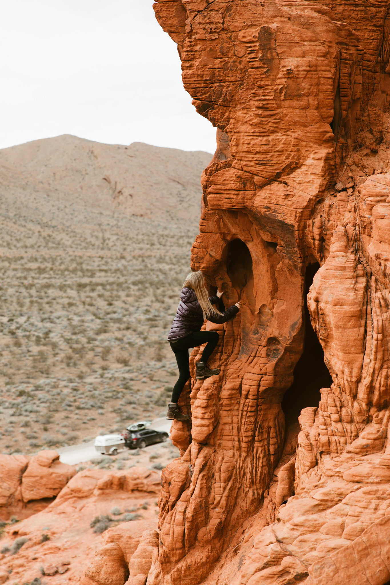 valley of fire state park | utah and california adventure elopement photographers | the hearnes adventure photography | www.thehearnes.com