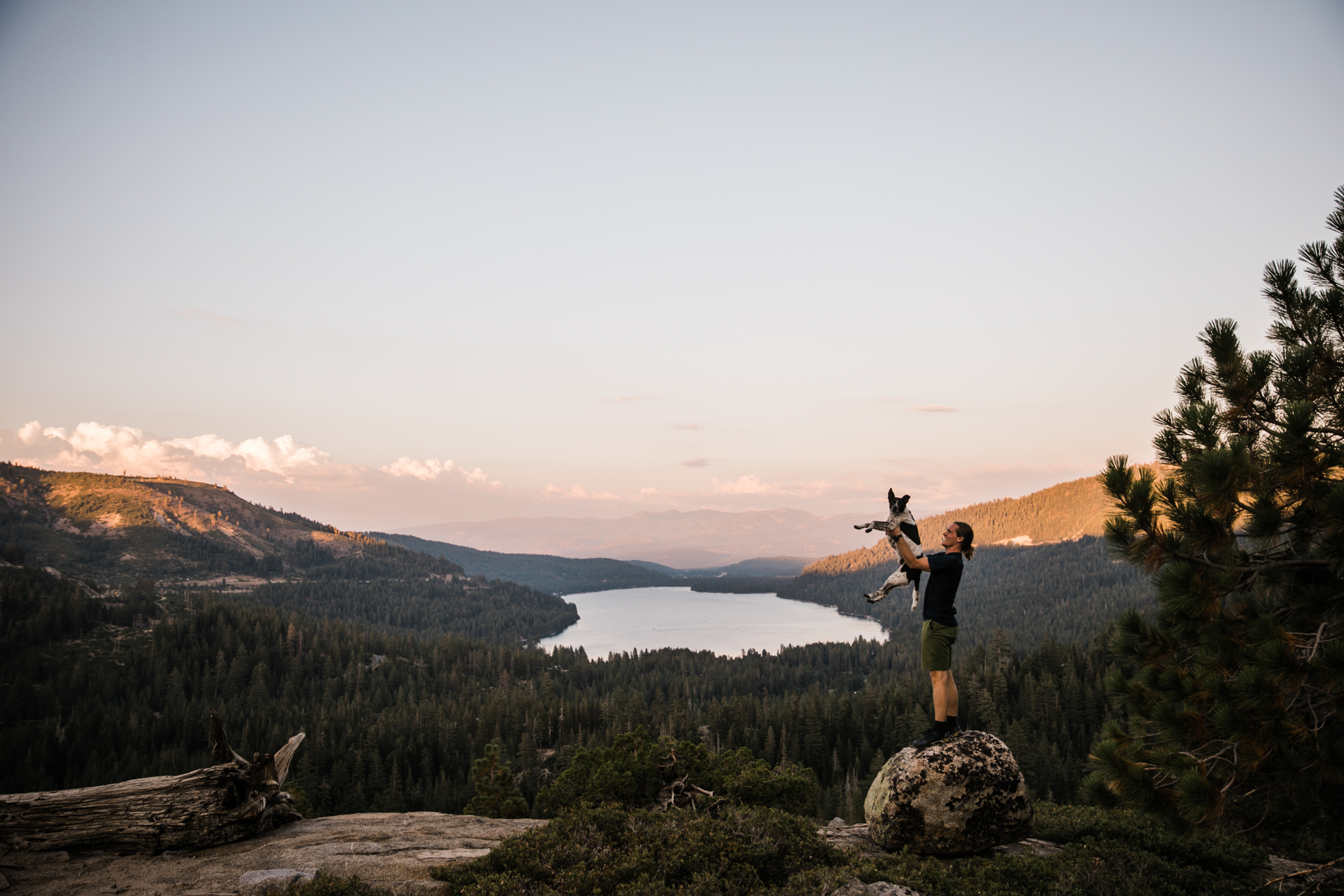 donner lake sunset | utah and california adventure elopement photographers | the hearnes adventure photography | www.thehearnes.com