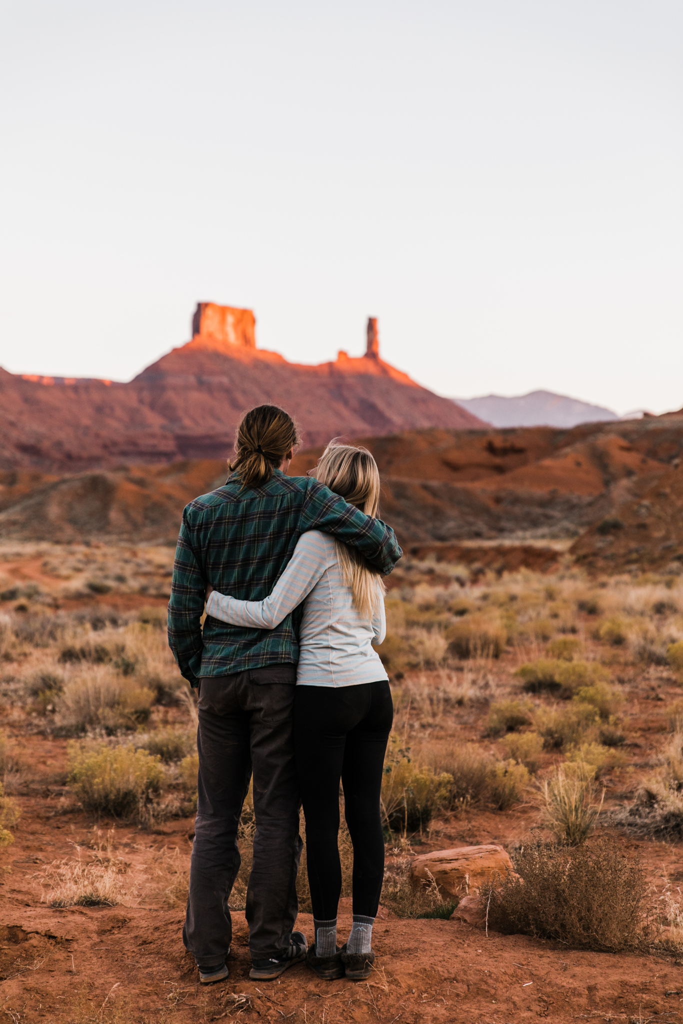camping in moab utah | utah and california adventure elopement photographers | the hearnes adventure photography | www.thehearnes.com
