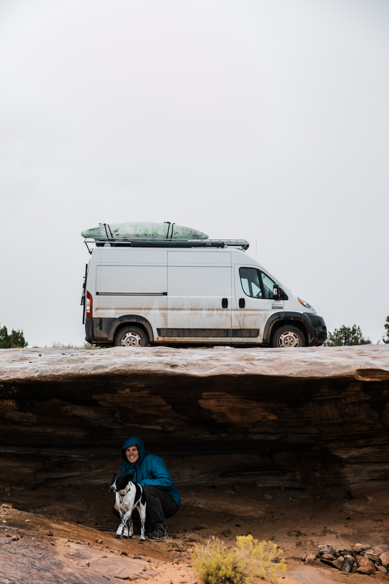 rainy day in moab utah | utah and california adventure elopement photographers | the hearnes adventure photography | www.thehearnes.com