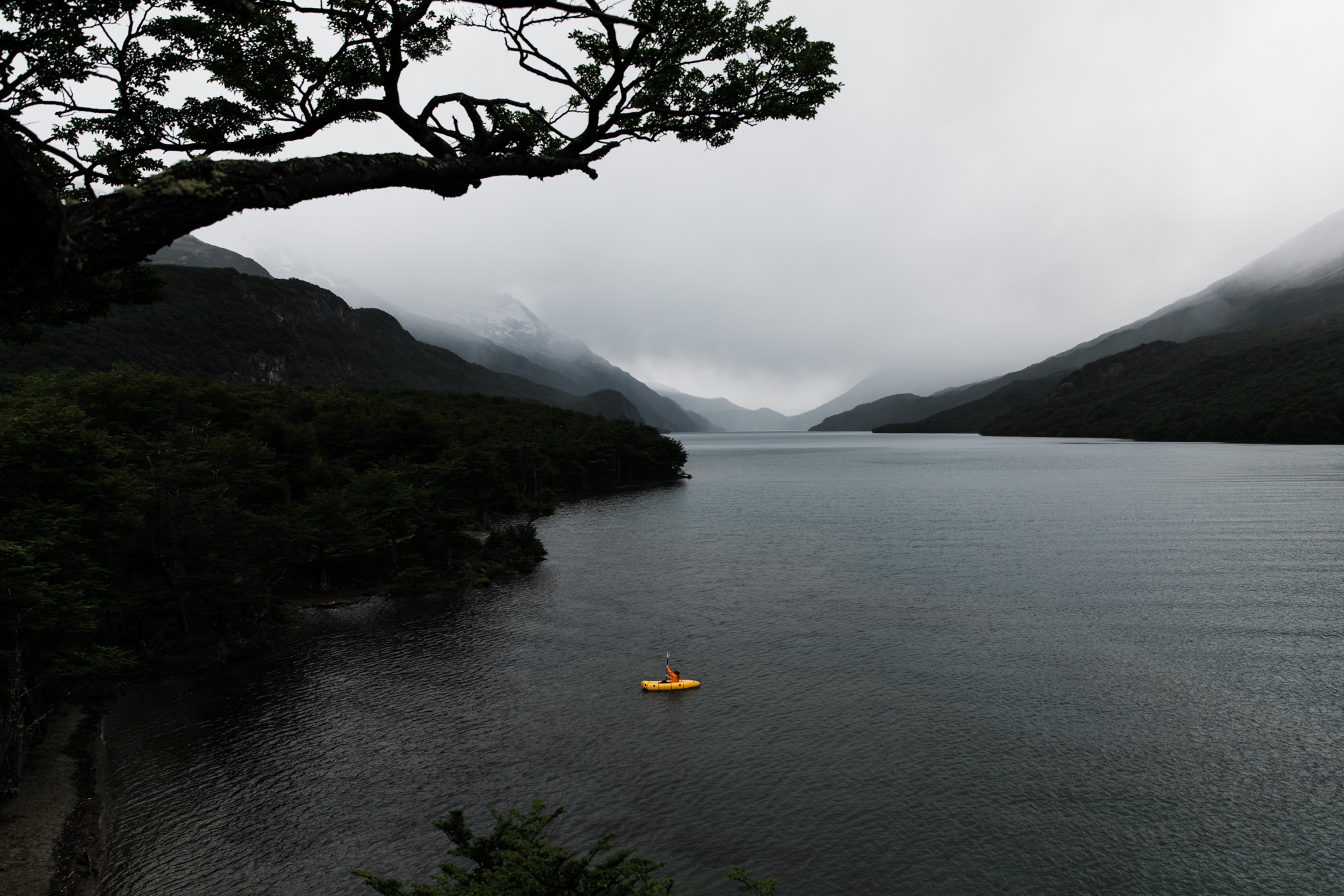 Exploring El Chalten, Argentina | waiting out bad weather near fitz roy | Patagonia Wedding Photographer | www.thehearnes.com