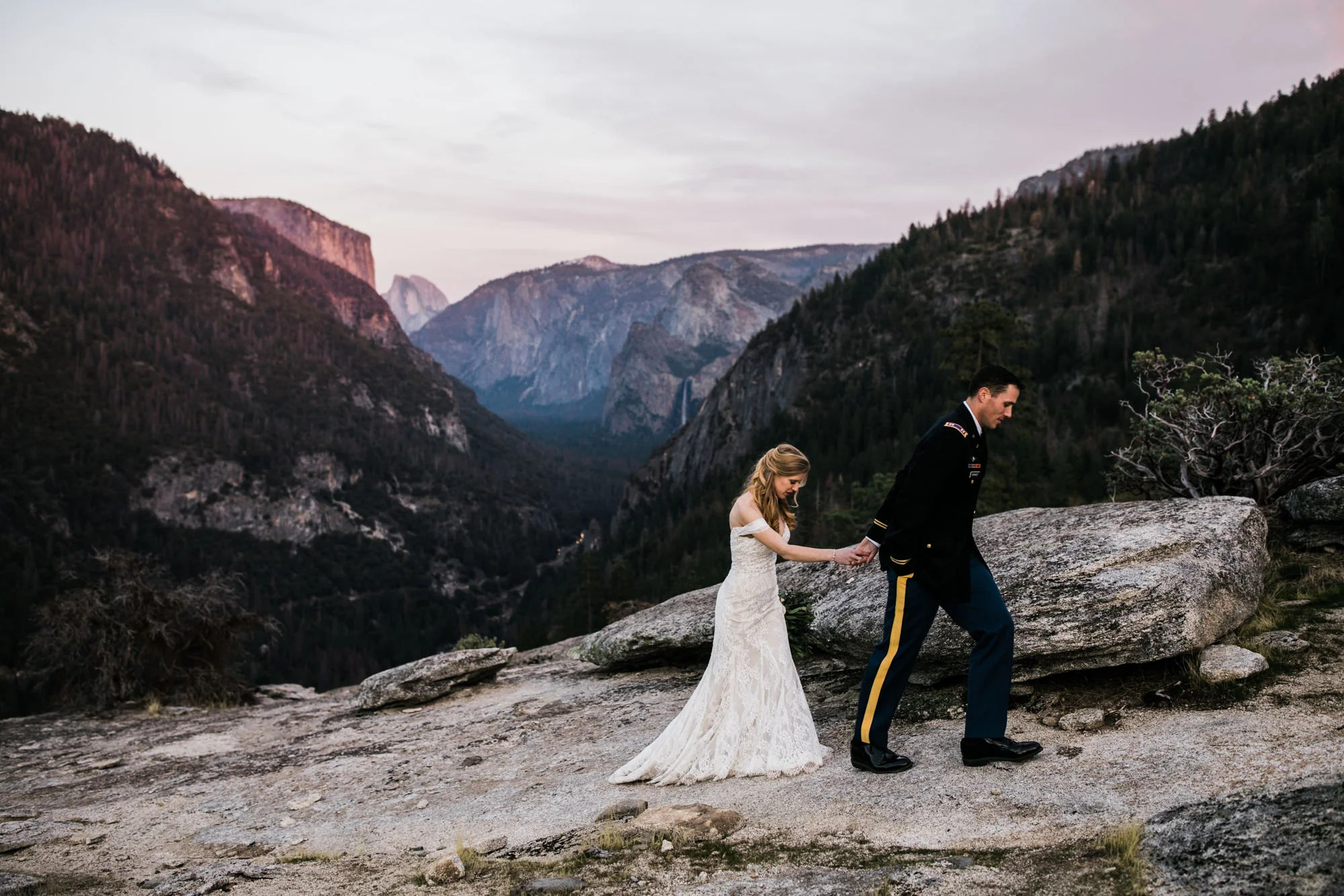 lindsey + stuart's intimate family-centered wedding in yosemite | national park elopement | destination elopement photographers | the hearnes adventure photography | www.thehearnes.com