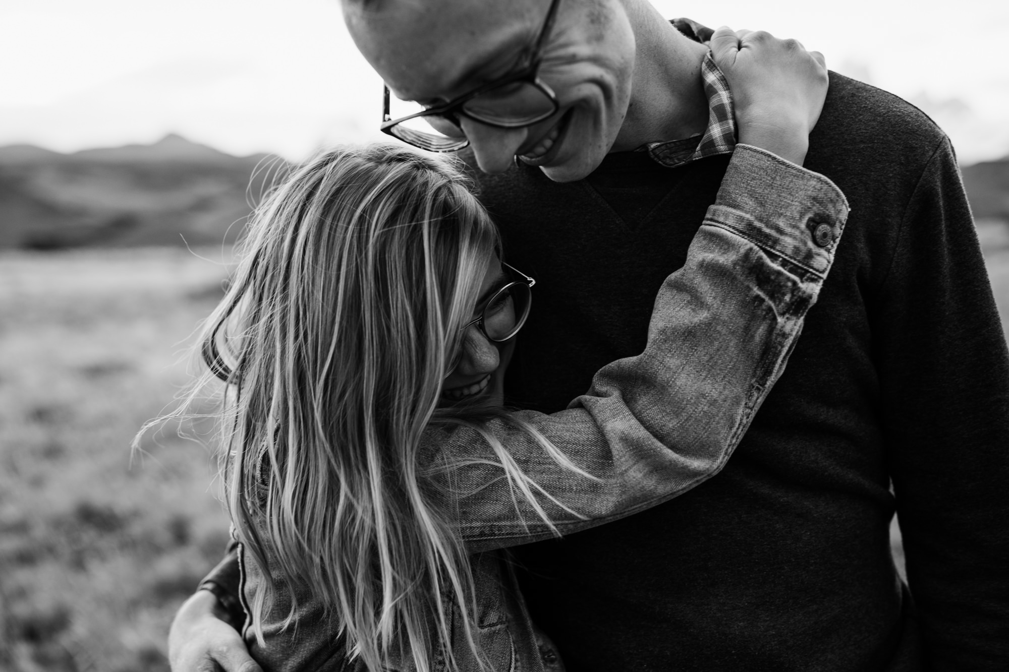 adventure photo session in el chalten | fitz roy, patagonia, argentina | patagonia destination wedding photographer | the hearnes adventure photography | www.thehearnes.com