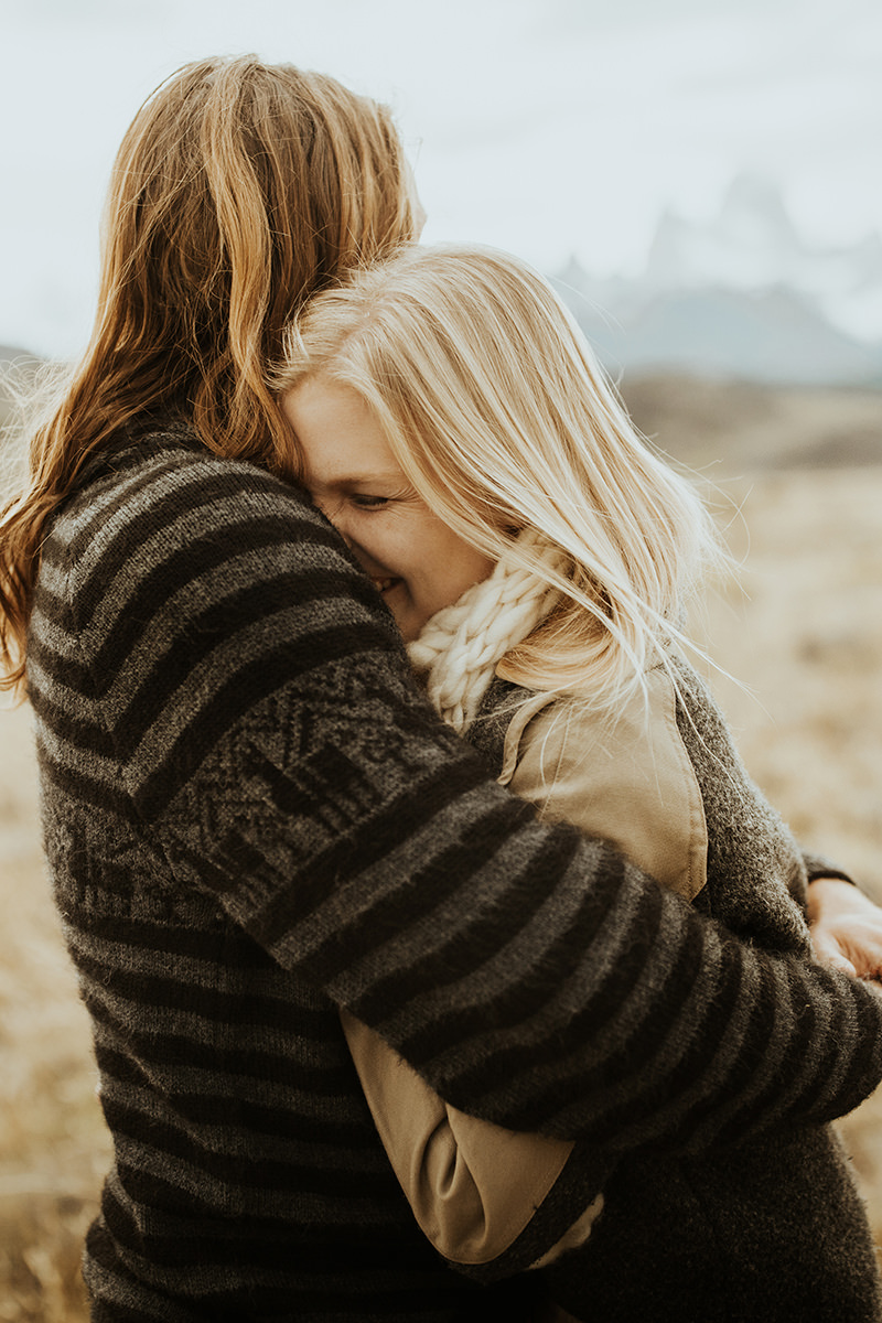 our adventure photo session in patagonia | photos by anni graham | el chalten, argentina | patagonia elopement photographer | www.thehearnes.com