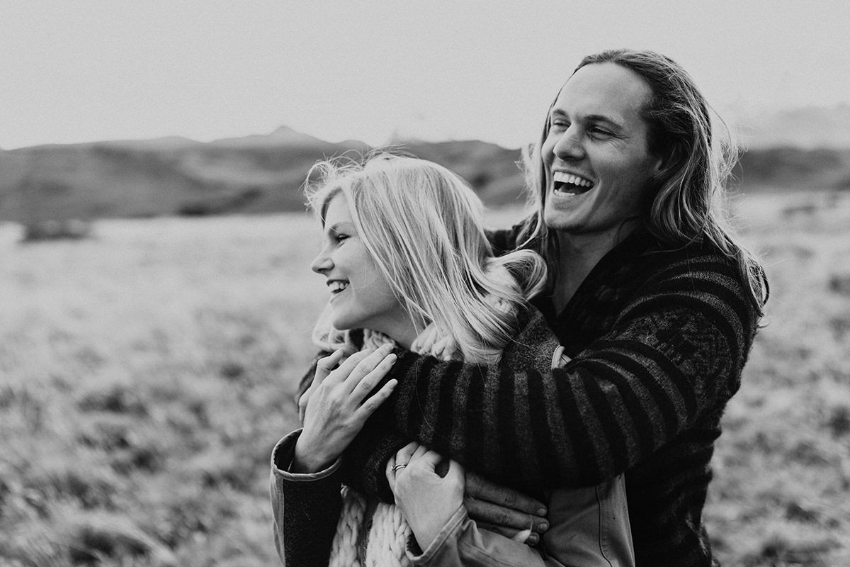 our adventure photo session in patagonia | photos by anni graham | el chalten, argentina | patagonia elopement photographer | www.thehearnes.com