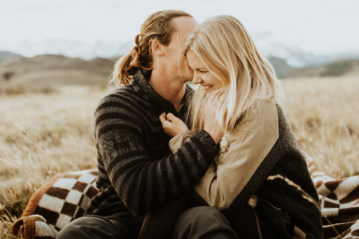 our adventure photo session in patagonia | photos by anni graham | el chalten, argentina | patagonia elopement photographer | www.thehearnes.com