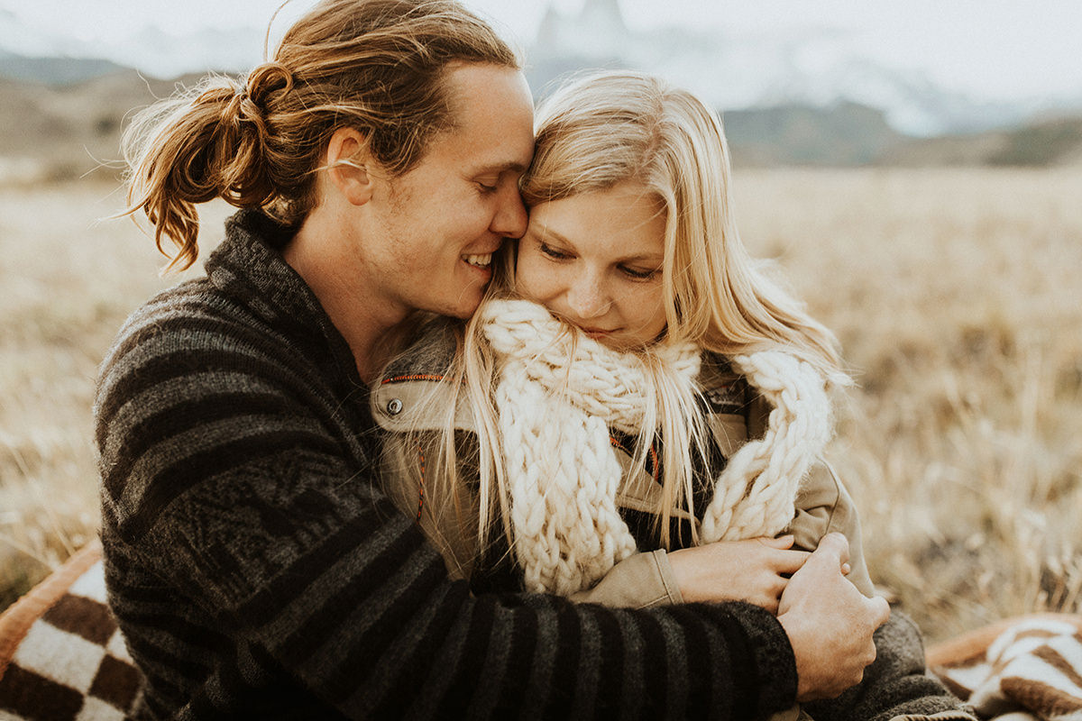 our adventure photo session in patagonia | photos by anni graham | el chalten, argentina | patagonia elopement photographer | www.thehearnes.com