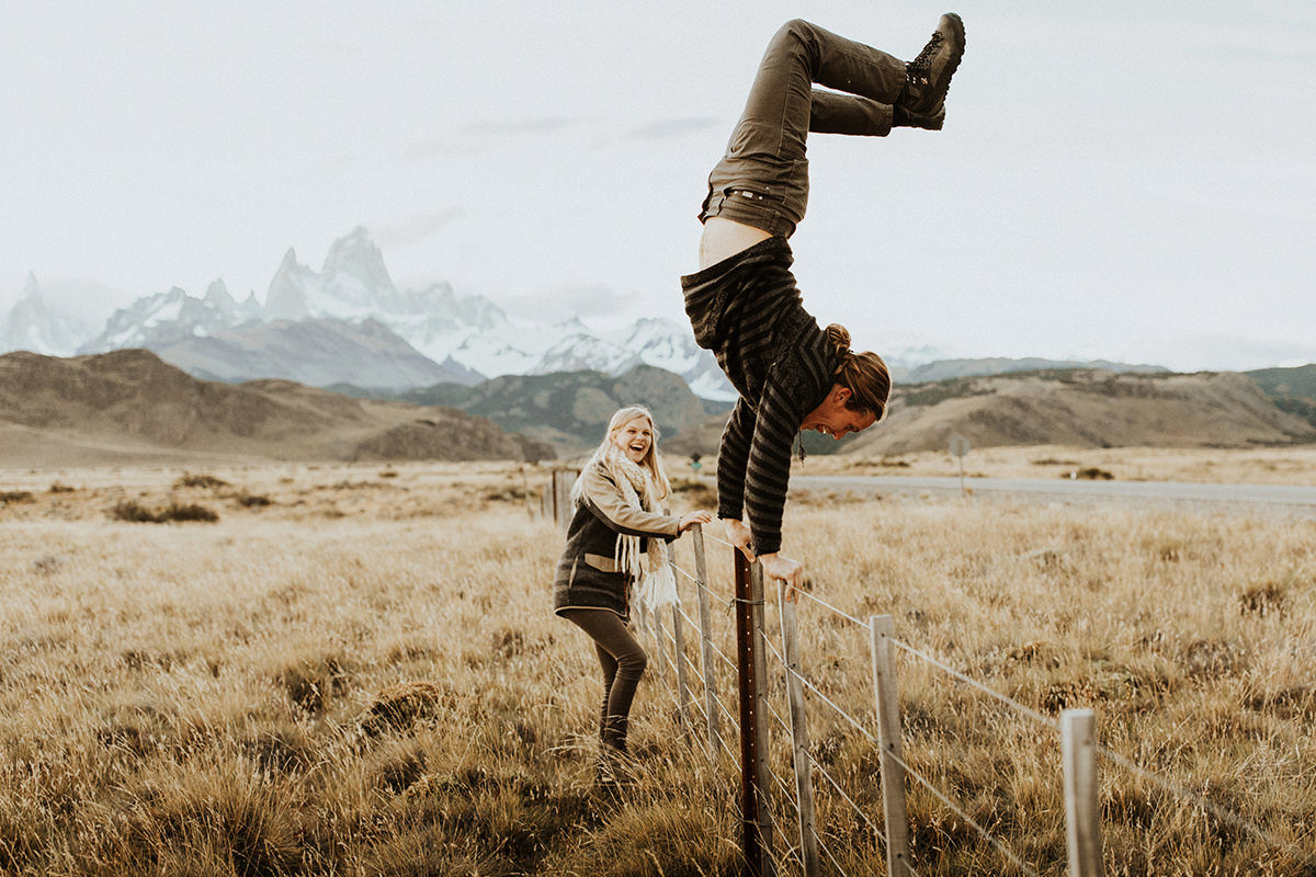 our adventure photo session in patagonia | photos by anni graham | el chalten, argentina | patagonia elopement photographer | www.thehearnes.com