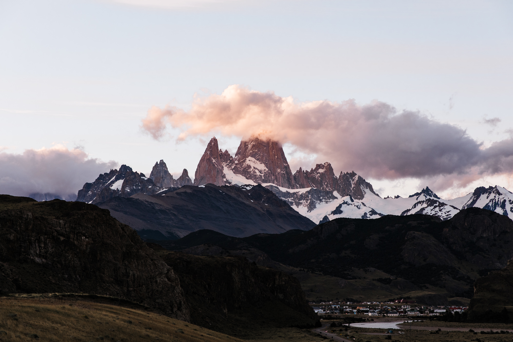 sunset + sunrise in el chalten, argentina | 24 hours of fitz roy | patagonia wedding + elopement photographers | the hearnes adventure photography | www.thehearnes.com