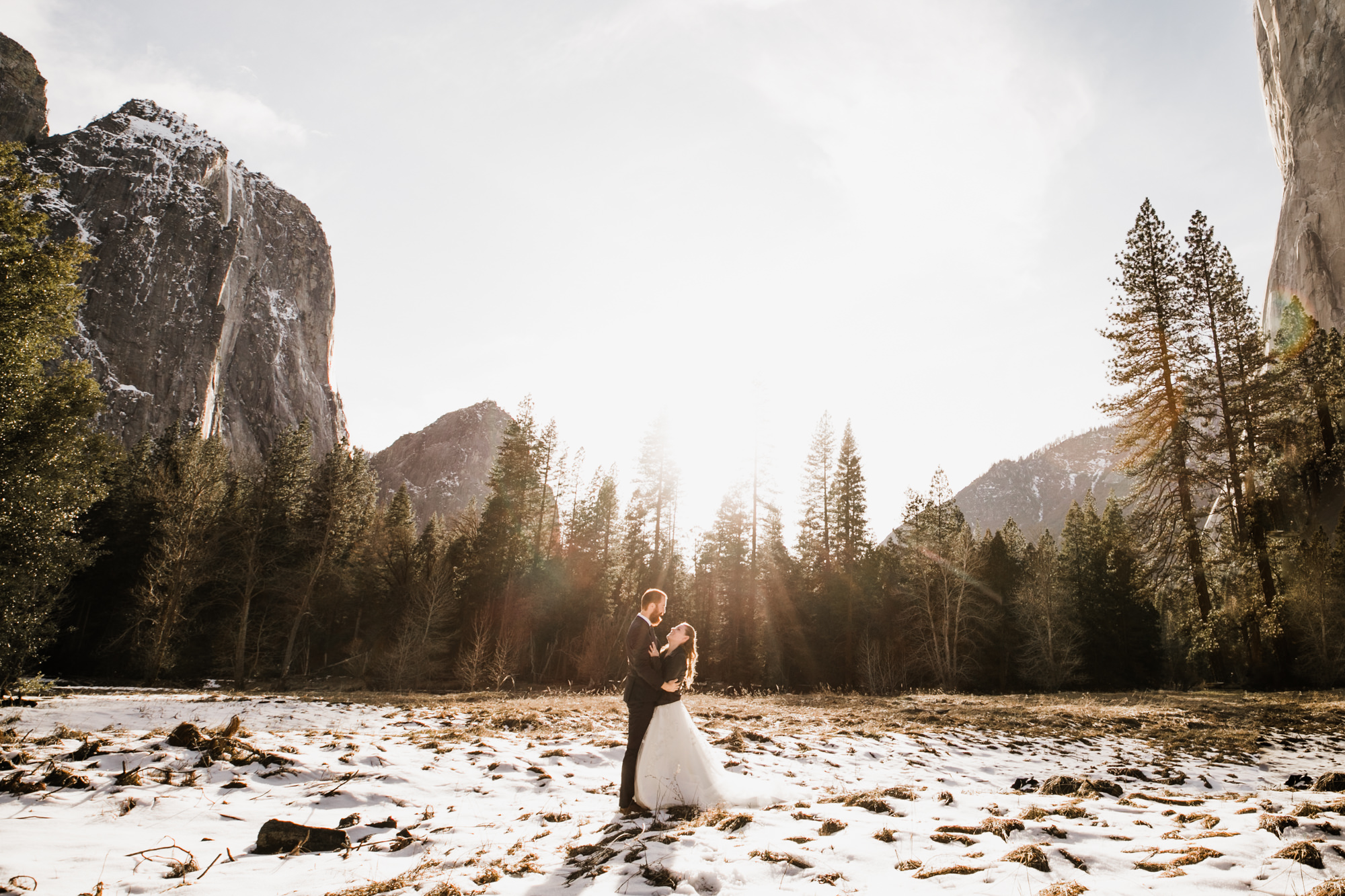 winter elopement first look in yosemite national park | The Hearnes Adventure Photography