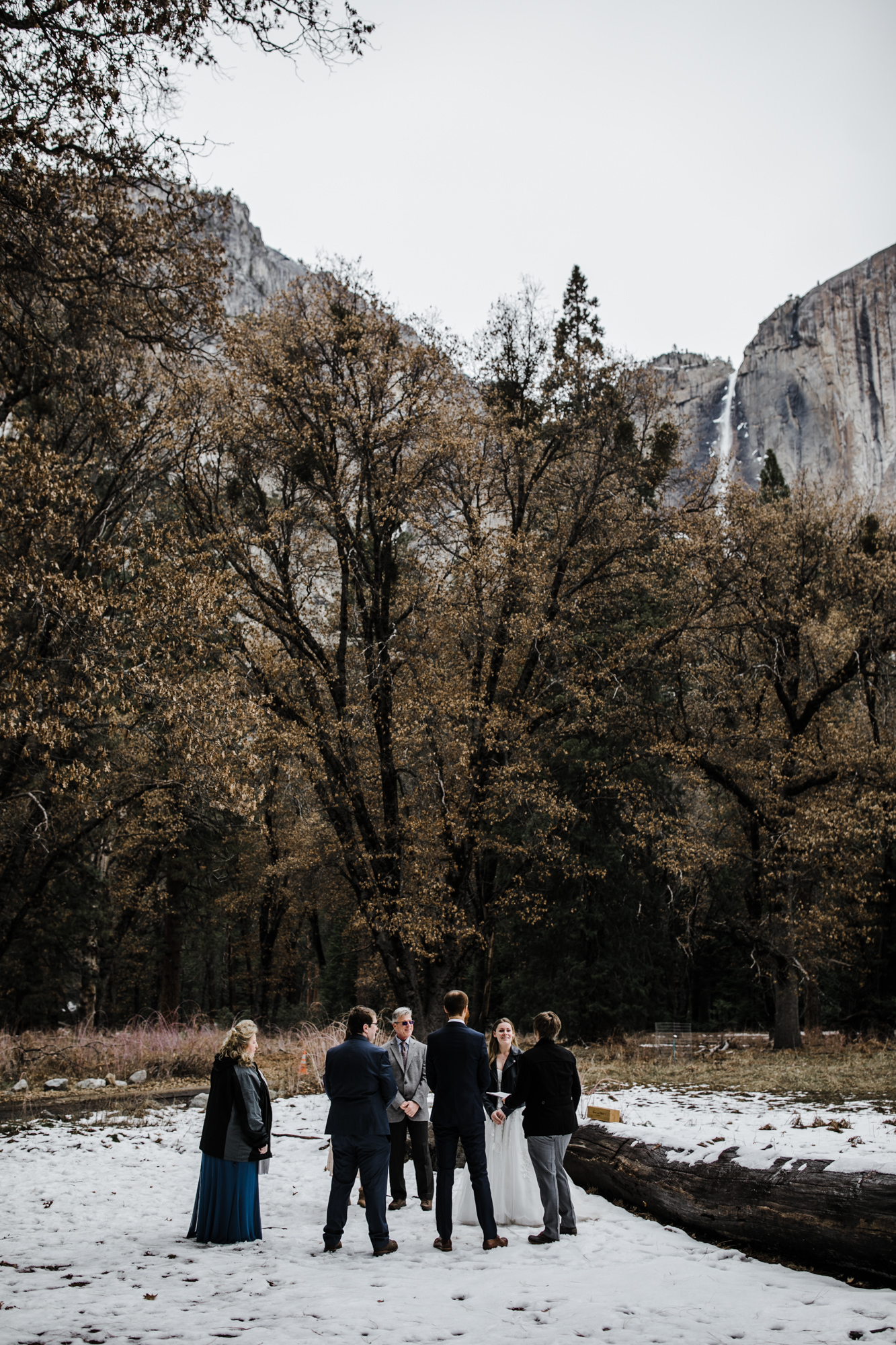 winter elopement wedding in yosemite national park | The Hearnes Adventure Photography