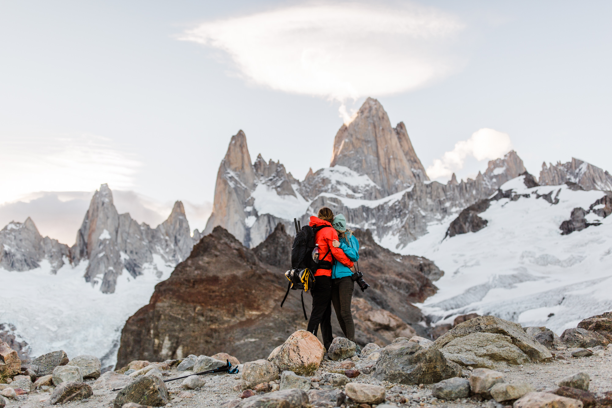 backpacking near Fitz Roy in Patagonia | Camp Poincenot + Lago De Los Tres | adventure elopement inspiration | the hearnes adventure wedding photography