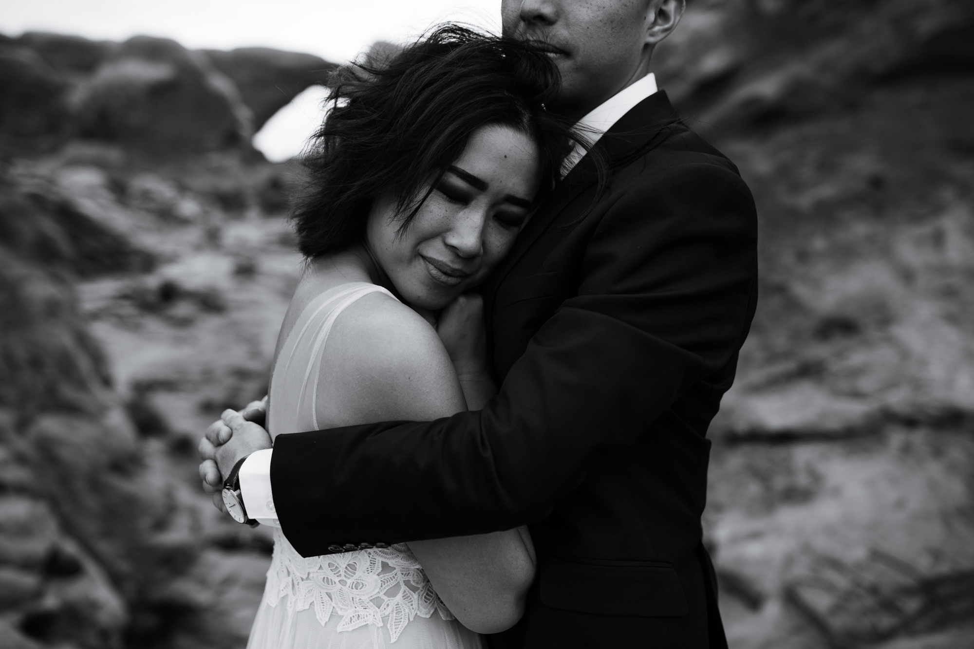 elopement first look in arches national park | desert elopement | moab wedding photographer | the hearnes adventure photography | www.thehearnes.com