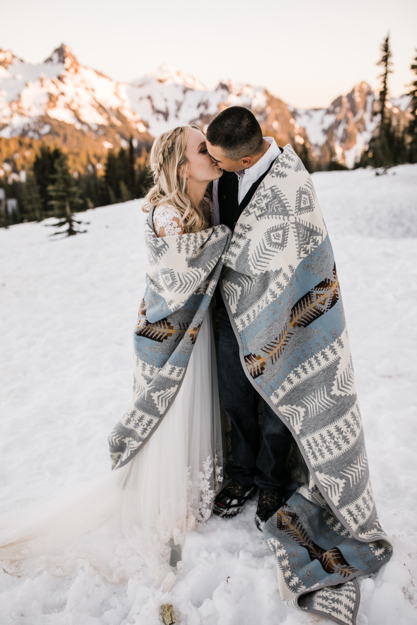 snowy wedding | long sleeve wedding dress | pendleton silver bark wedding blanket | wedding portraits in the snow in mount rainier | first dance in the mountains | national park elopement photographer