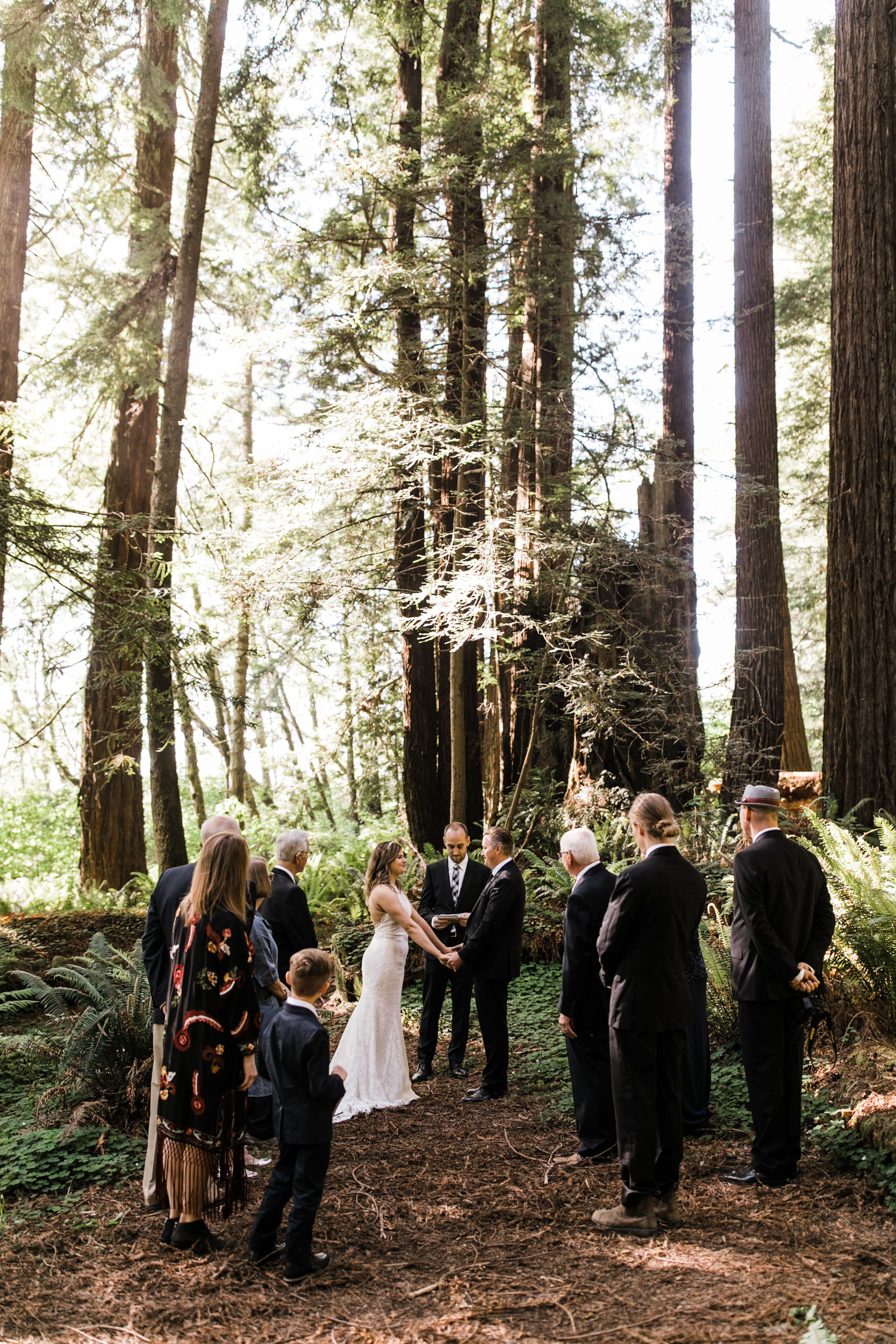 intimate wedding ceremony in the redwood forest | adventure wedding photographer | redwoods national park elopement | www.thehearnes.com