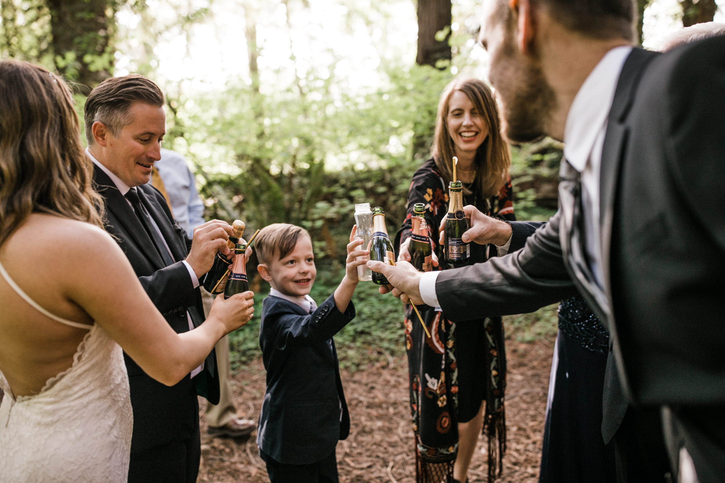 intimate wedding ceremony in the redwood forest | adventure wedding photographer | redwoods national park elopement | www.thehearnes.com