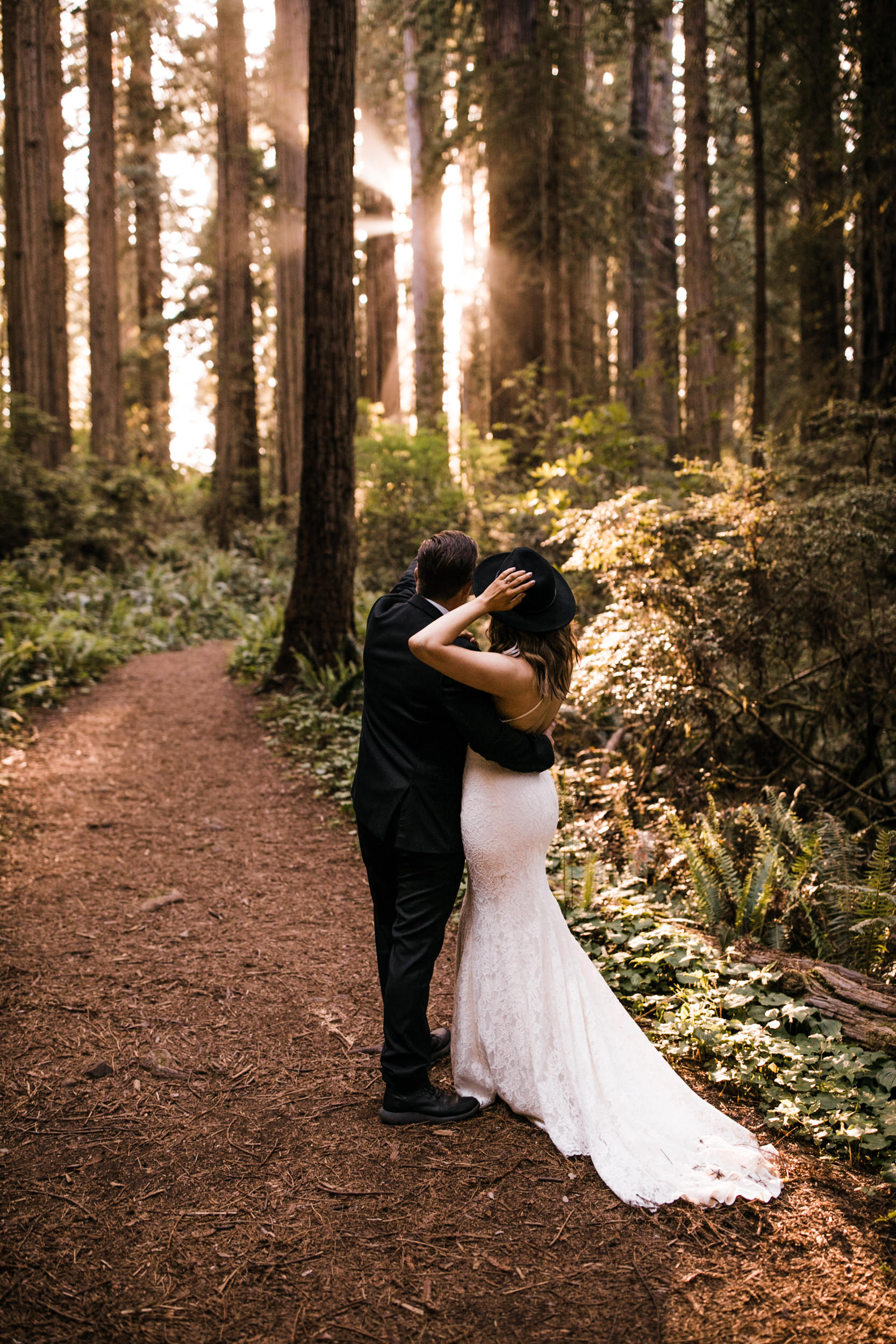 intimate wedding ceremony in the redwood forest | adventure wedding photographer | redwoods national park elopement | www.thehearnes.com