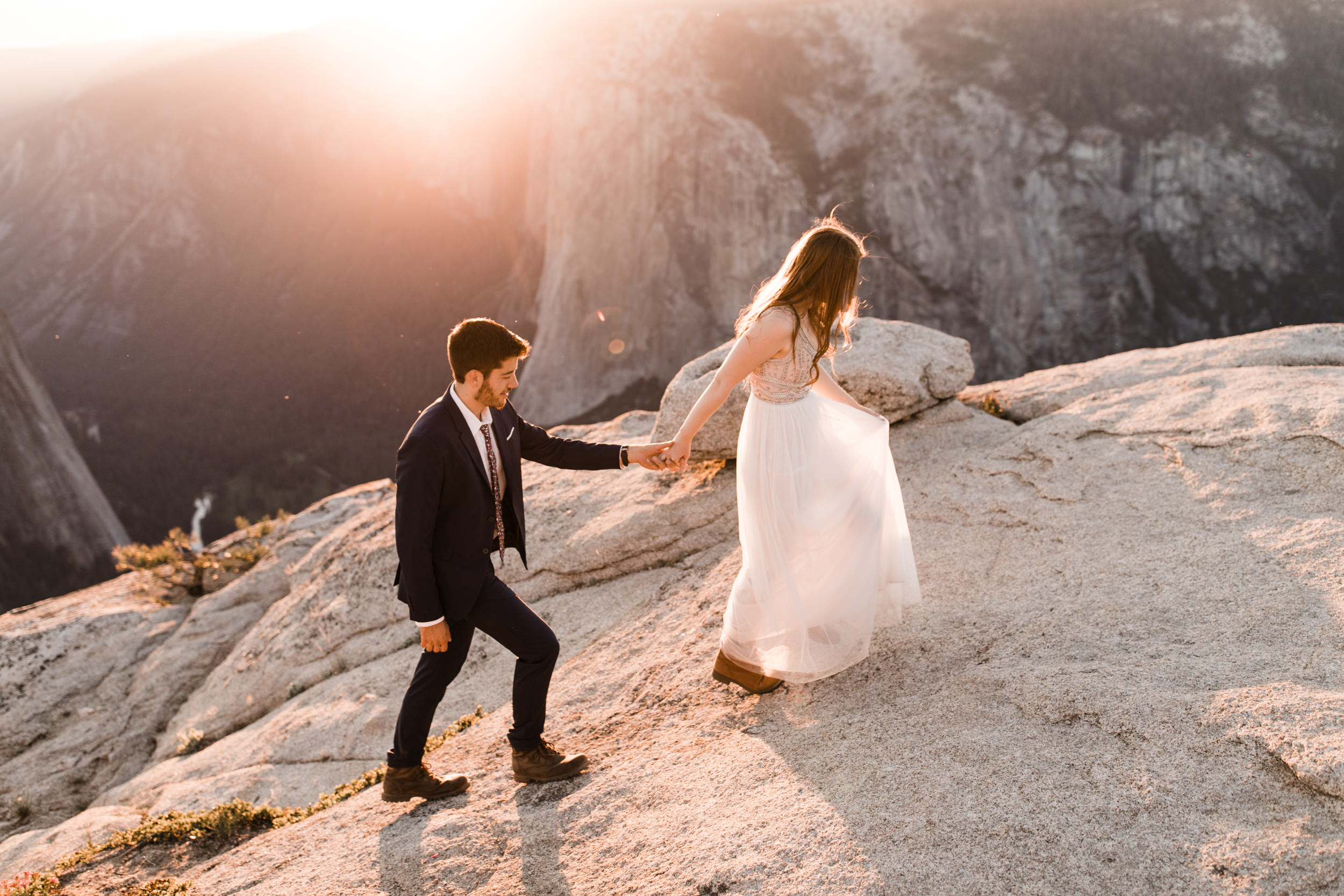 Hearnes-Elopement-Photography-Yosemite-Wedding-Photographer-Taft-Point-Adventure-21.jpg