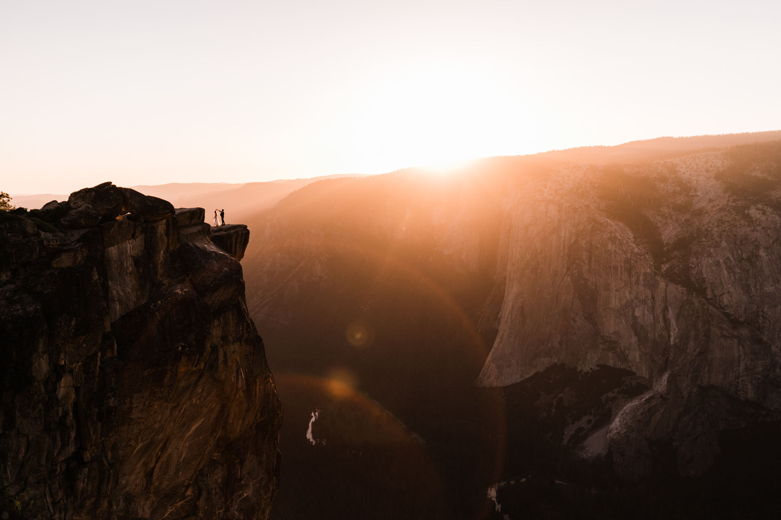 Hearnes-Elopement-Photography-Yosemite-Wedding-Photographer-Taft-Point-Adventure-22.jpg