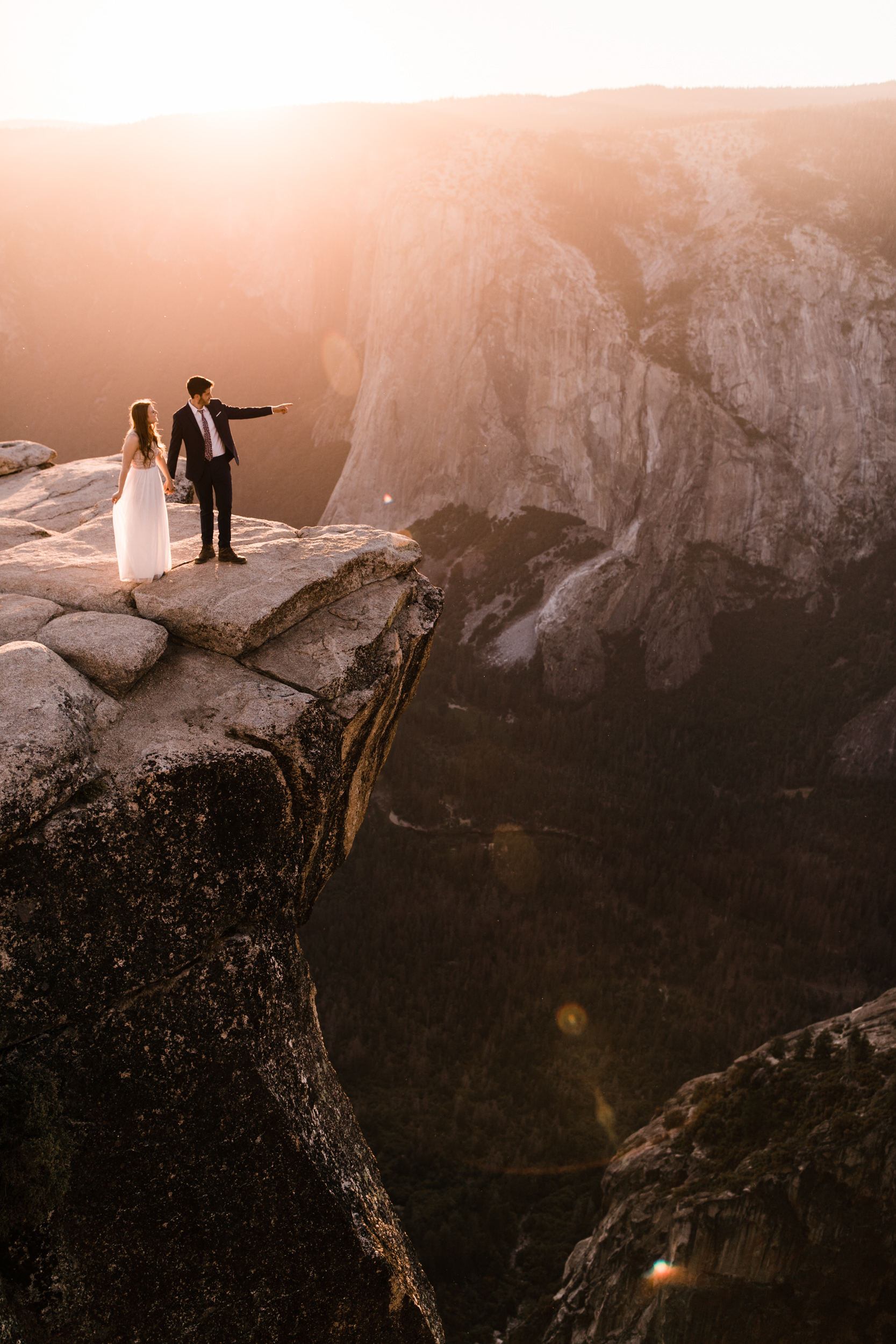 Hearnes-Elopement-Photography-Yosemite-Wedding-Photographer-Taft-Point-Adventure-24.jpg