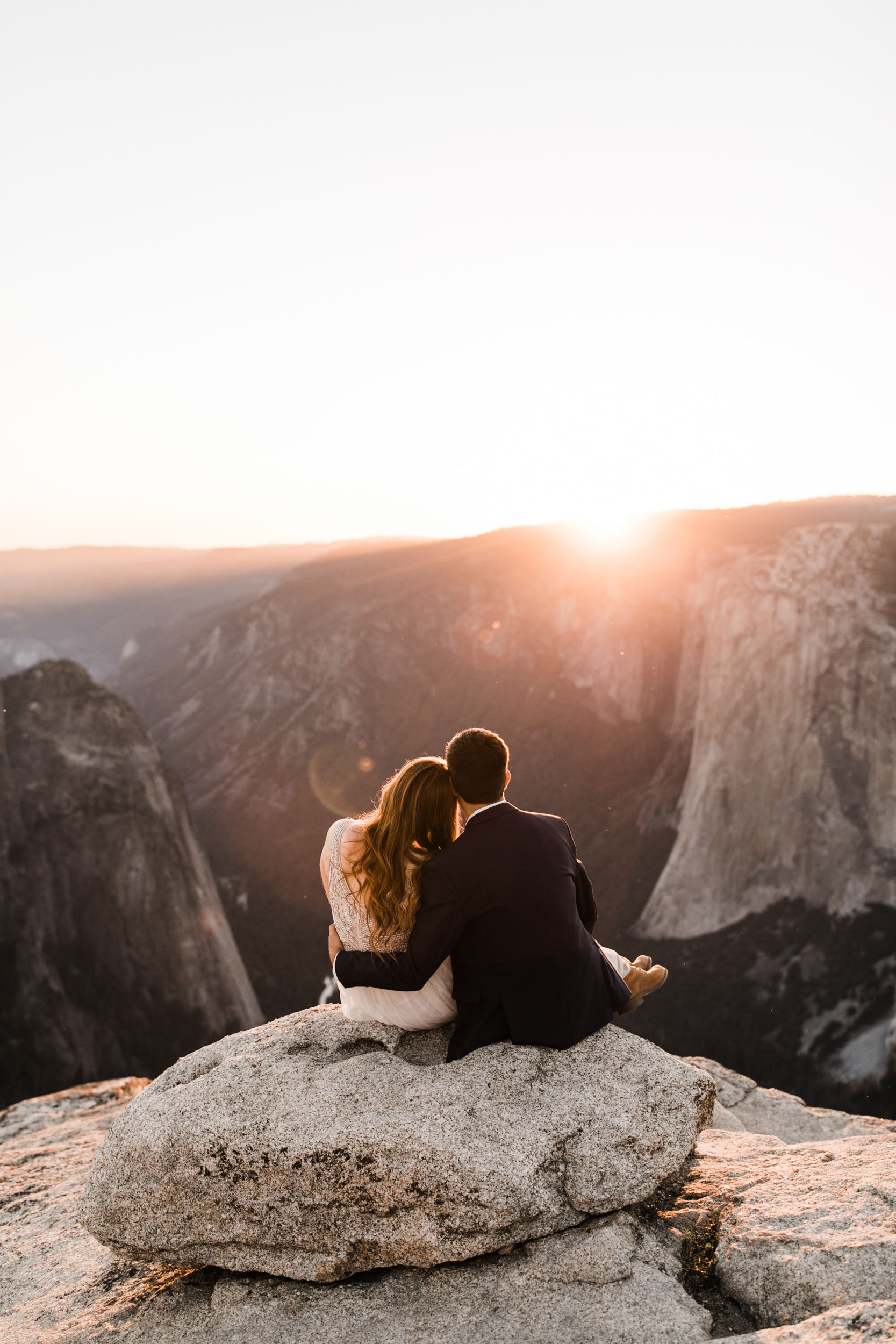 Hearnes-Elopement-Photography-Yosemite-Wedding-Photographer-Taft-Point-Adventure-29.jpg