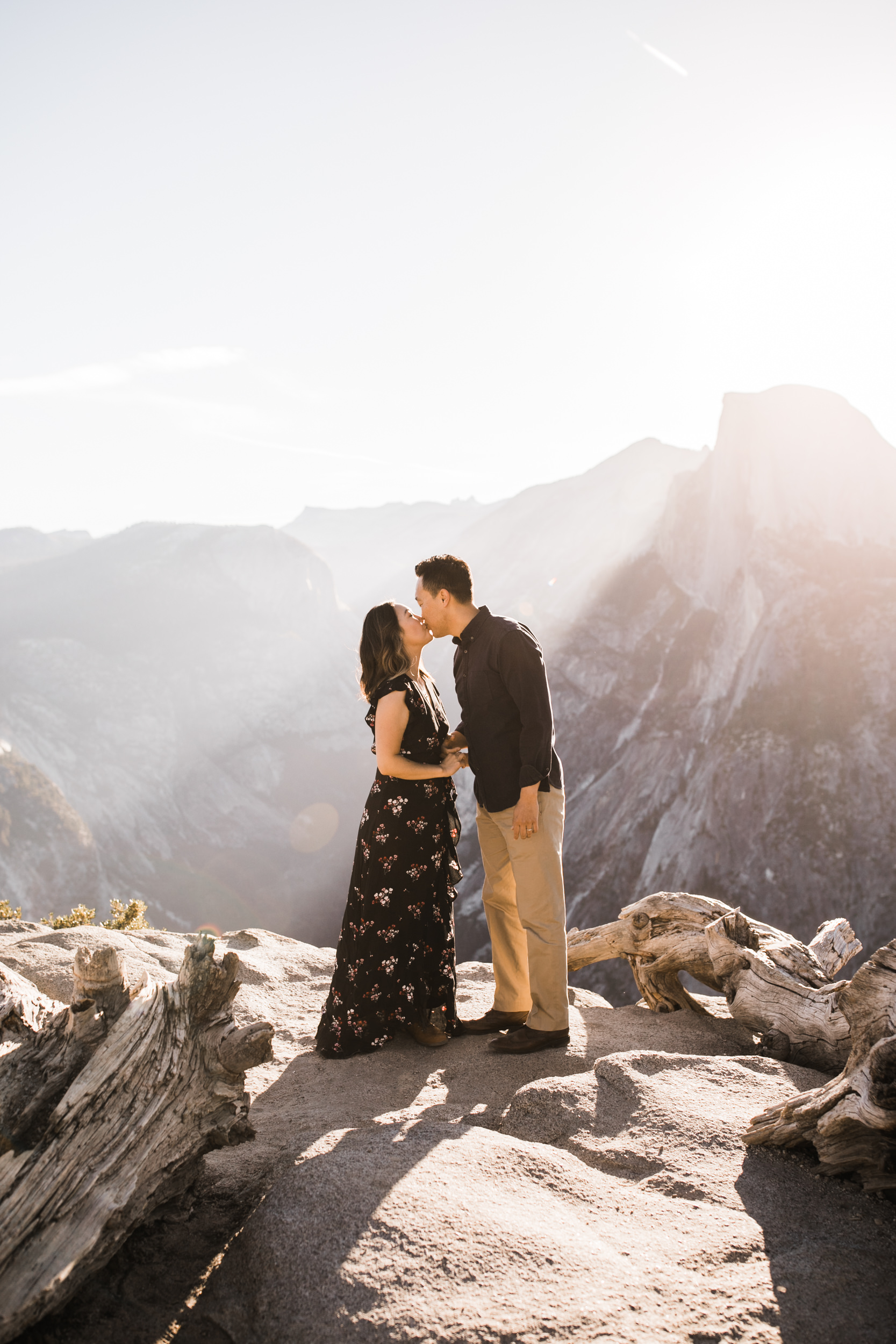 michelle + doug's adventure session at glacier point | 10 year wedding anniversary celebration | yosemite elopement inspiration | the hearnes adventure photography