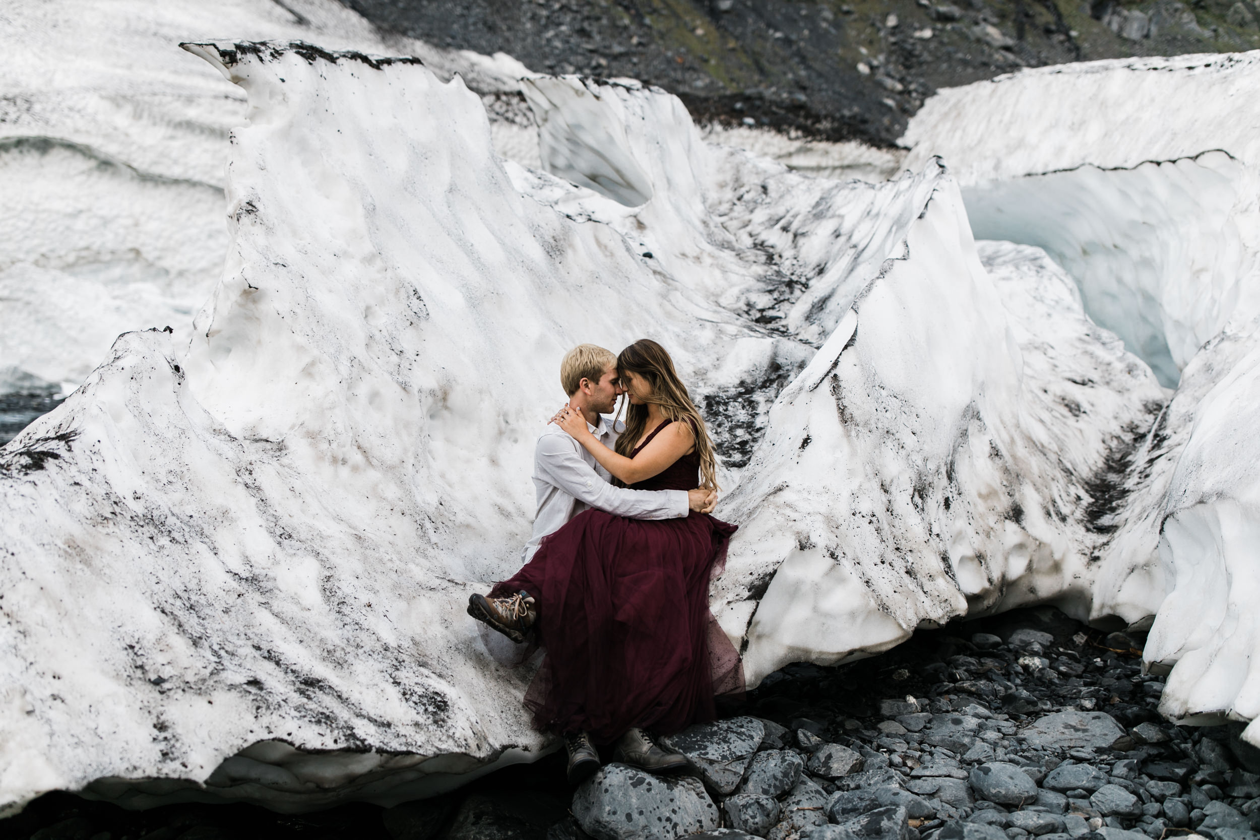 adventurous glacier engagement session near girdwood | alaska elopement photographer | glacier wedding inspiration | the hearnes adventure photography | www.thehearnes.com