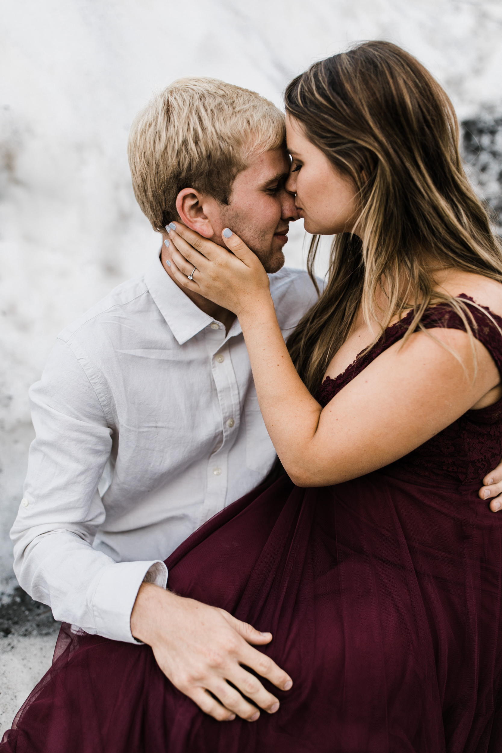 adventurous glacier engagement session near girdwood | alaska elopement photographer | glacier wedding inspiration | the hearnes adventure photography | www.thehearnes.com