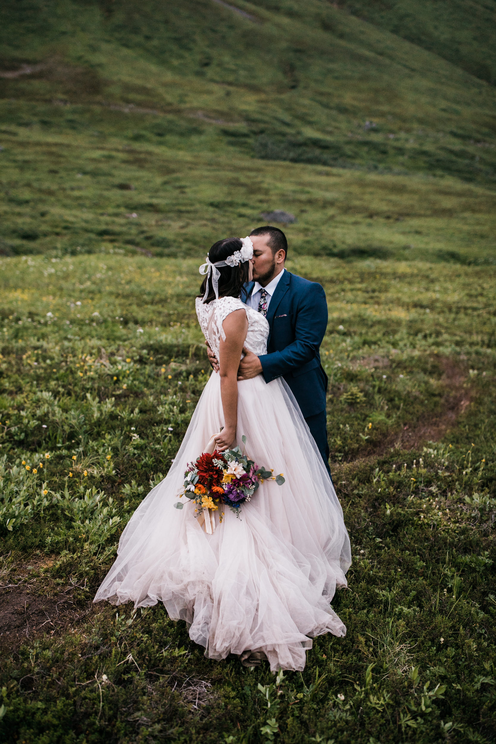 adventurous wedding portrait session at hatcher pass near anchorage | alaska elopement photographer | the hearnes adventure photography | www.thehearnes.com