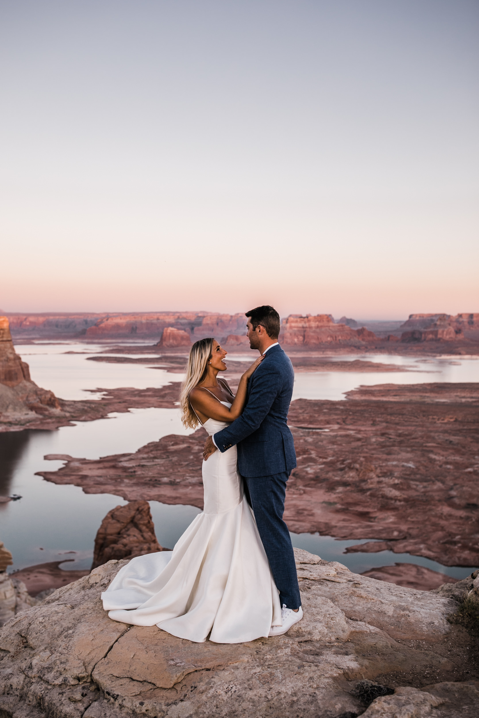 jeep elopement in page, arizona | lake powell adventure wedding | desert elopement inspiration | utah wedding and elopement photographer | the hearnes