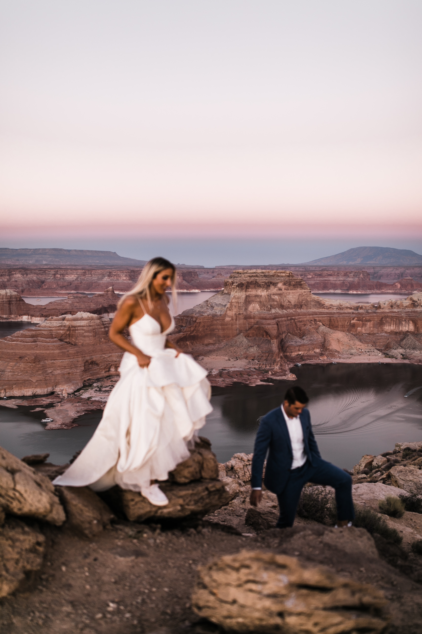 jeep elopement in page, arizona | lake powell adventure wedding | desert elopement inspiration | utah wedding and elopement photographer | the hearnes