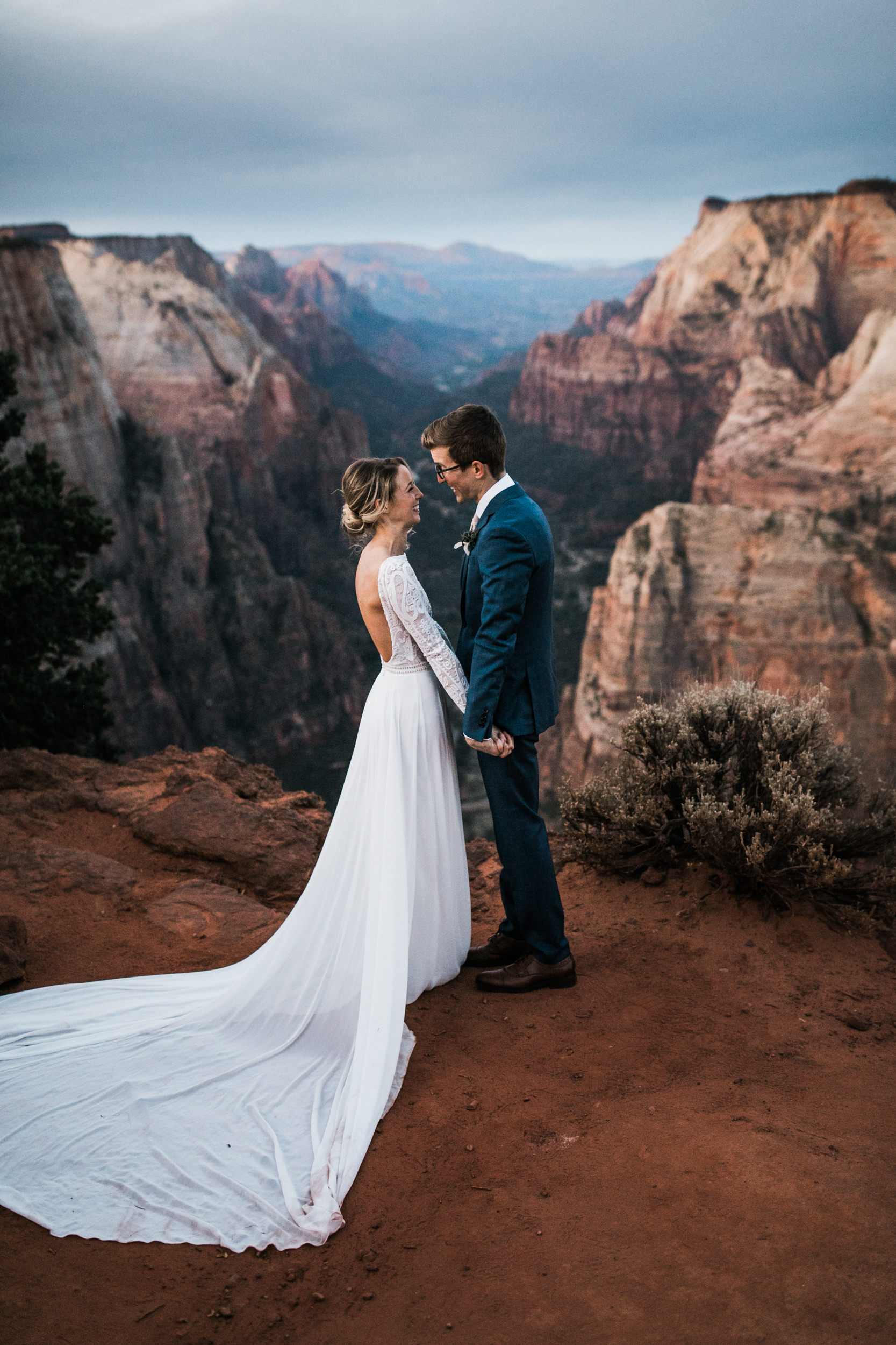 erin + marshall’s sunrise elopement ceremony overlooking zion national park | hiking wedding | utah elopement photographer | the hearnes adventure photography